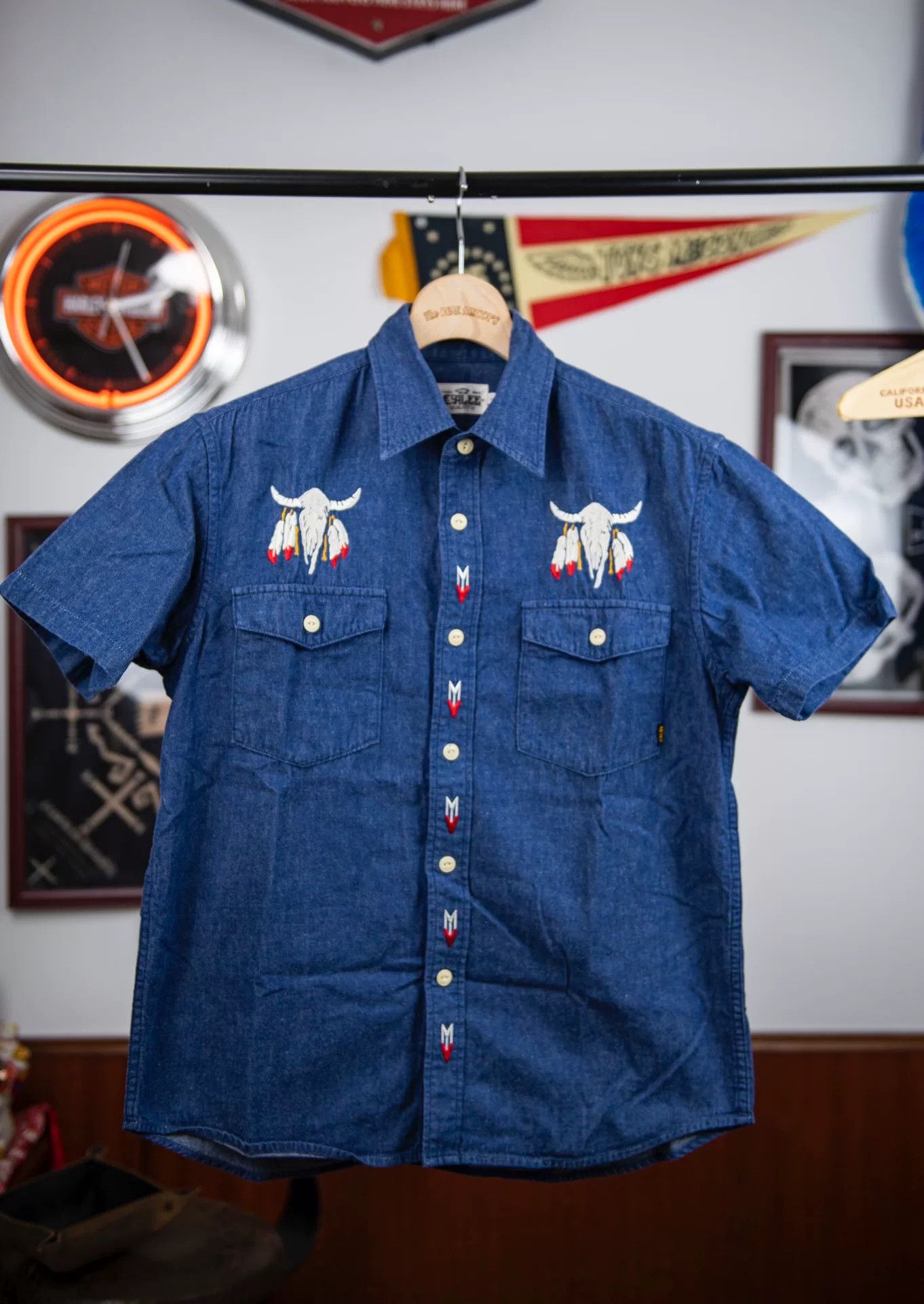 Casey Casey Calee Denim Shirt with Western Embroidery Size US L / EU 52-54 / 3 - 1 Thumbnail
