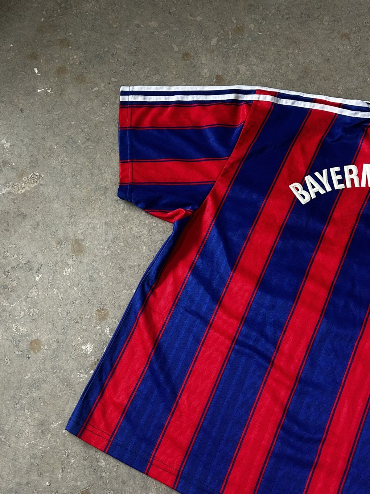 Adidas Adidas Bayern München Opel Vintage Soccer Jersey 1995/96 Size US L / EU 52-54 / 3 - 20 Thumbnail