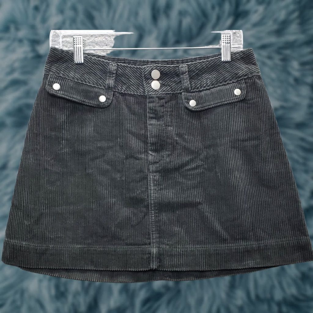 Abercrombie & Fitch Abercrombie & Fitch Mini Skirt Womens 4 Green Corduroy Flap Pocket 2 Button Fly - Sustainable Spring Collection Size 27" / US 4 / IT 40 - 1 Thumbnail