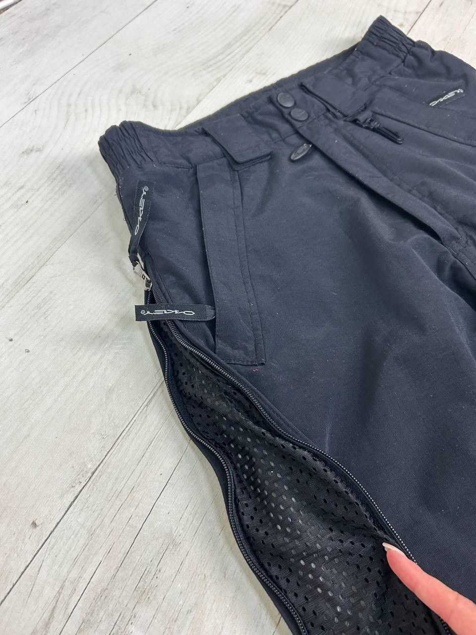 Oakley Vintage Oakley Ski Pants Software 00s Snowboards Gorpcore Size US 32 / EU 48 - 17 Thumbnail
