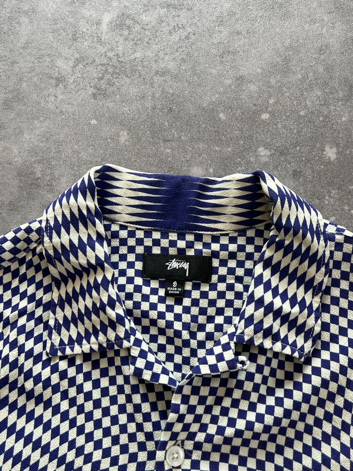 Stussy Rare Stussy Geometrical Cropped Boxy Fit Shirt Rayon Japan Size US S / EU 44-46 / 1 - 6 Thumbnail
