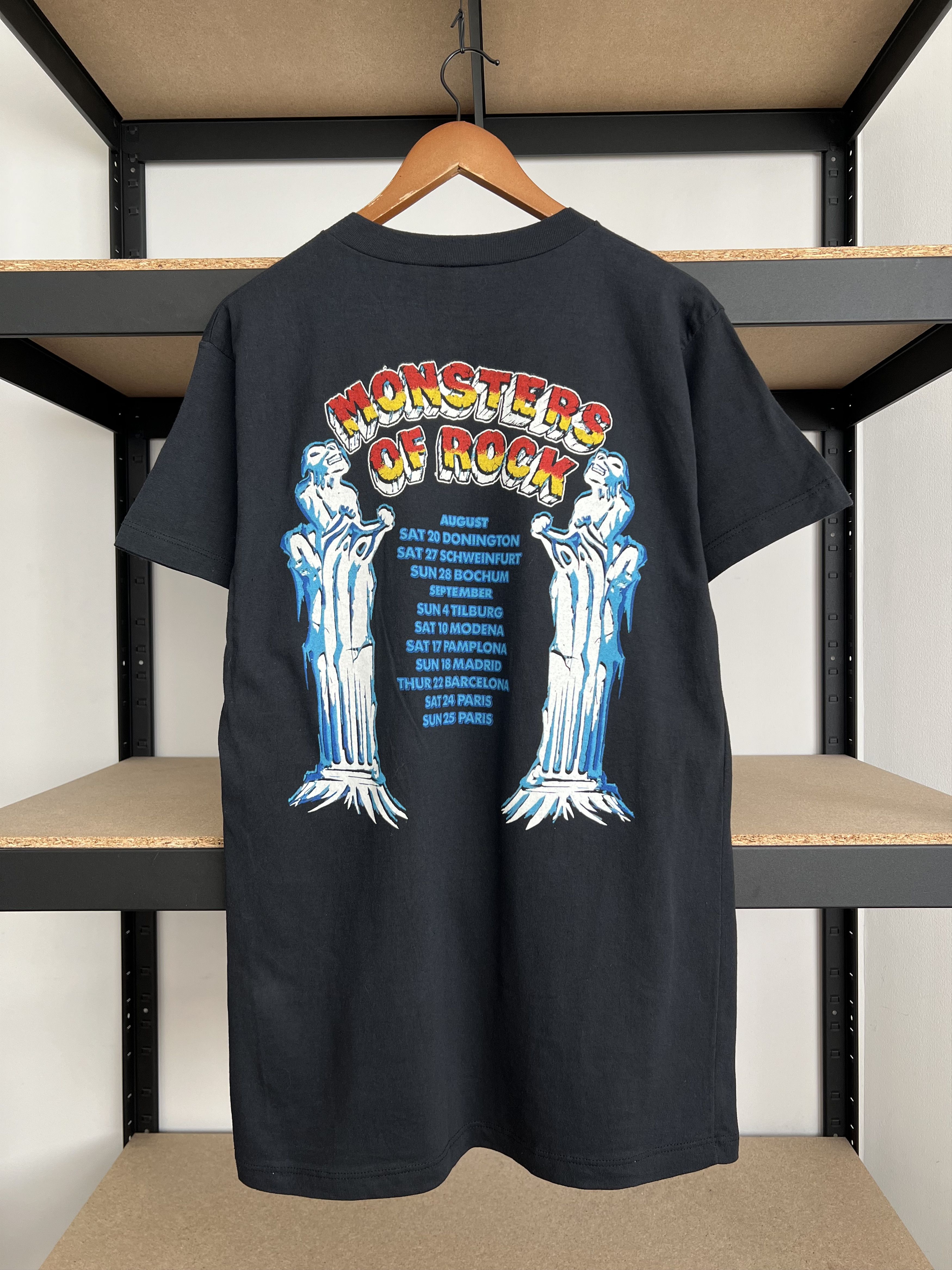 Band Tees Vintage 1988 Monster of Rock Donington Bravado Black T-shirt Size US L / EU 52-54 / 3 - 2 Thumbnail