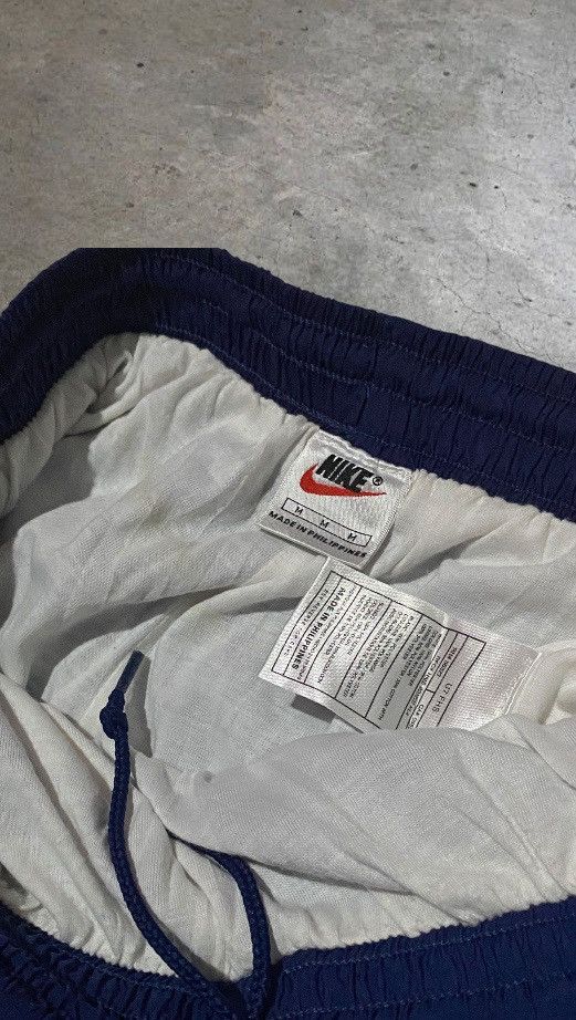 Nike Vintage Nike Trackpants Size US 32 / EU 48 - 5 Thumbnail