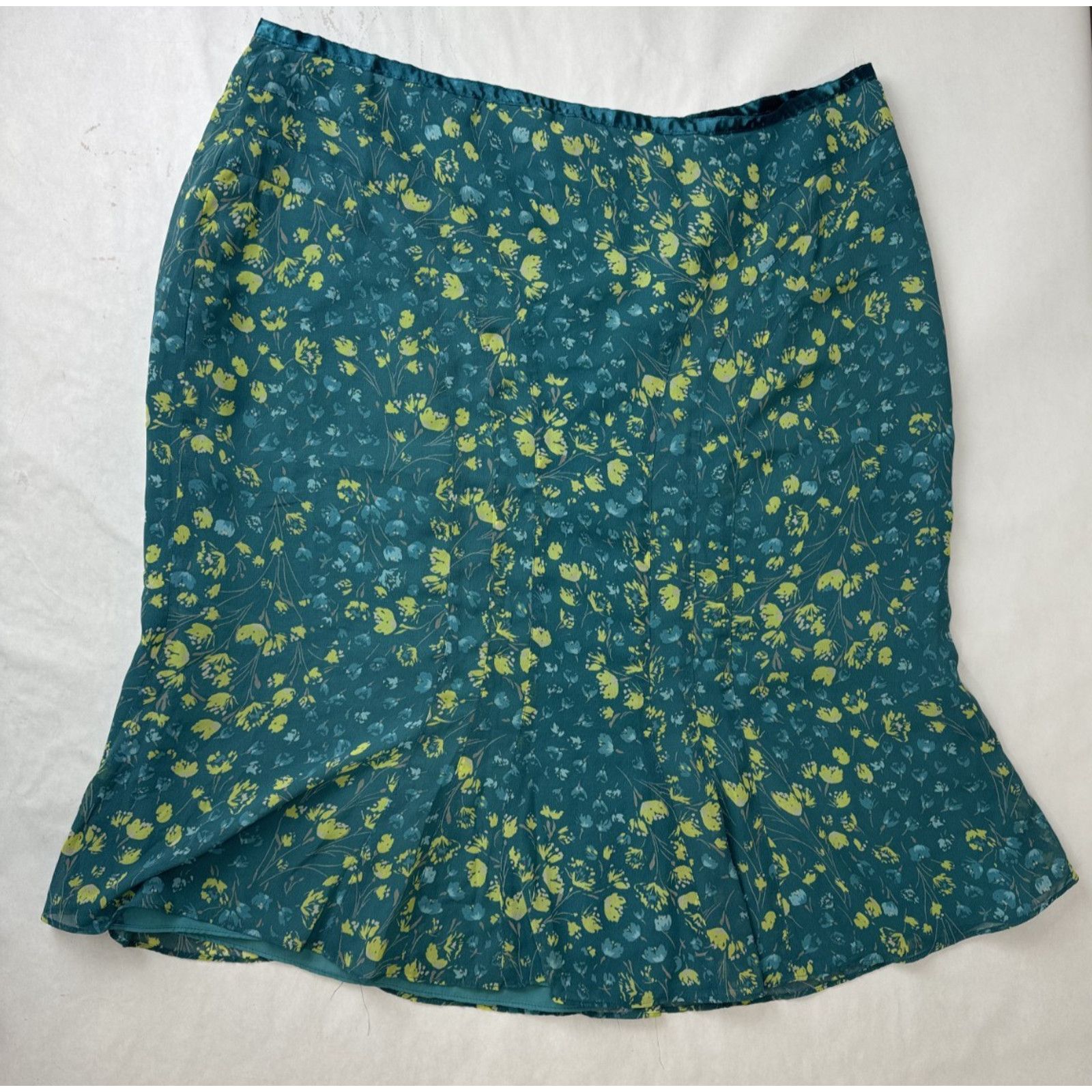 Other Twee Floral Skirt Liz Claiborne Blue Yellow Teal Trumpet 16 Size 38" / US 16 / IT 52 - 1 Thumbnail