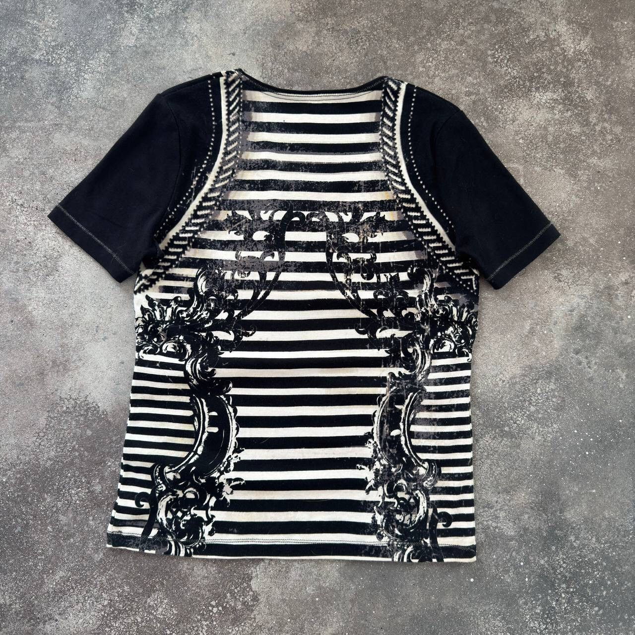If Six Was Nine × Japanese Brand × Vintage Amazing Tribal Y2K Vintage Unisex T-Shirt Size M / US 6-8 / IT 42-44 - 7 Thumbnail