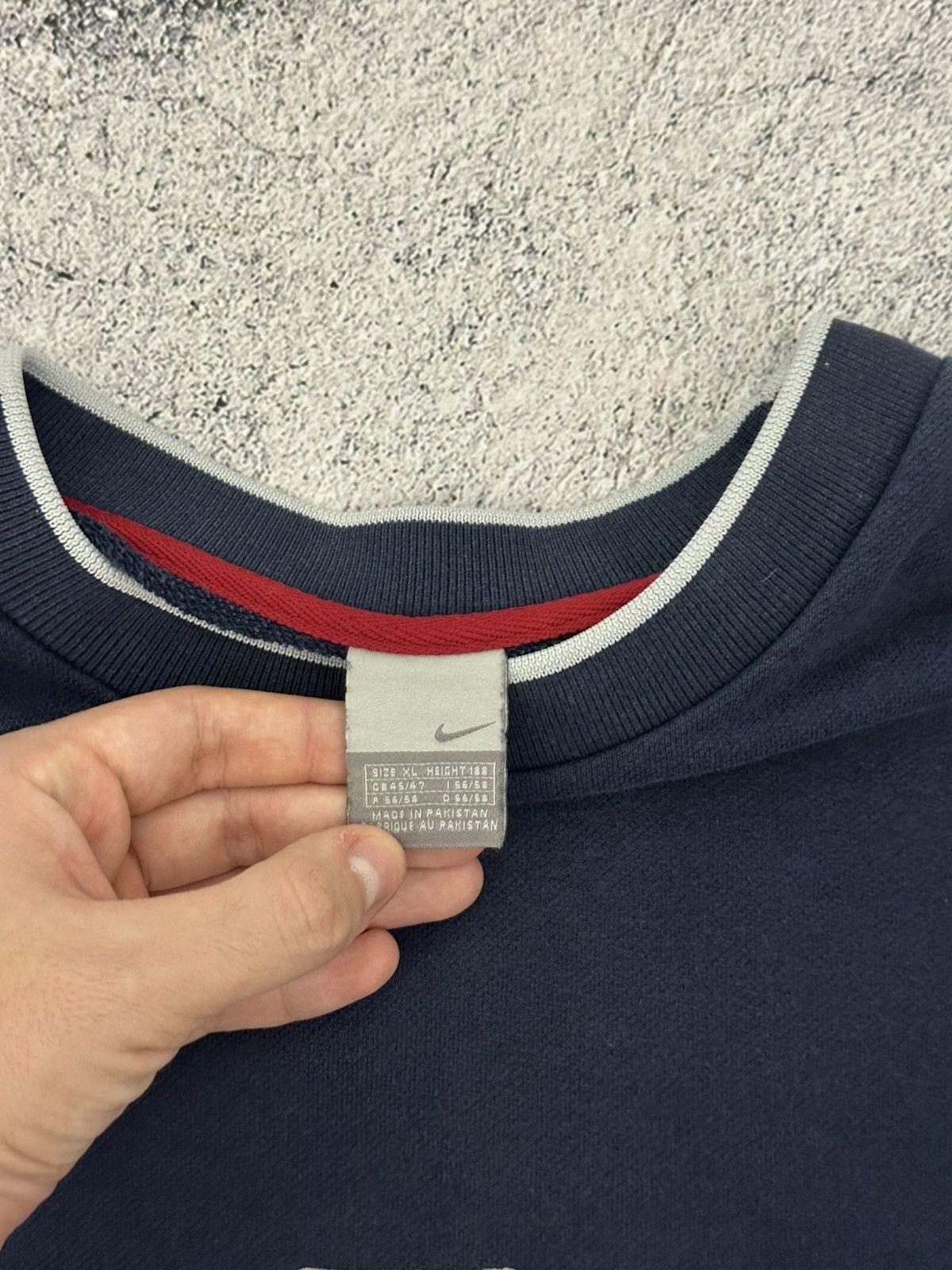 Nike Vintage Nike Blue Sweatshirt Box Logo Centre Embroidered Size US XL / EU 56 / 4 - 8 Thumbnail