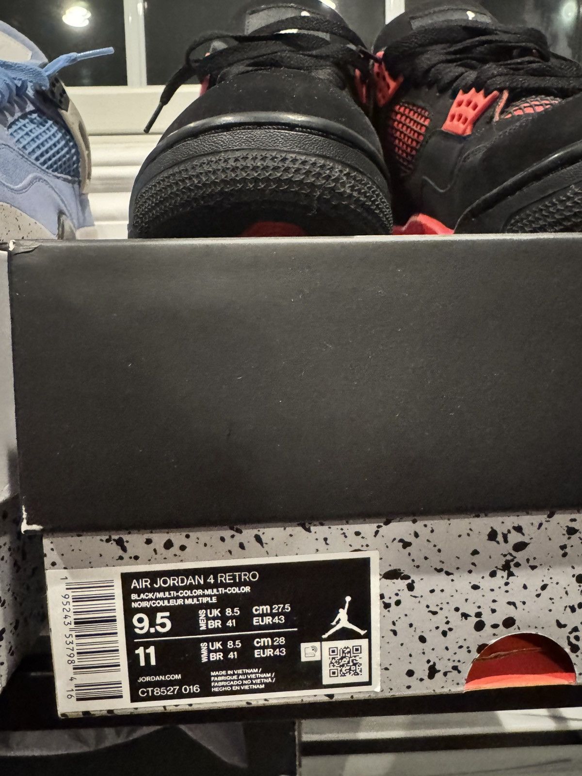 Jordan Brand Red thunders Size US 9.5 / EU 42-43 - 5 Thumbnail