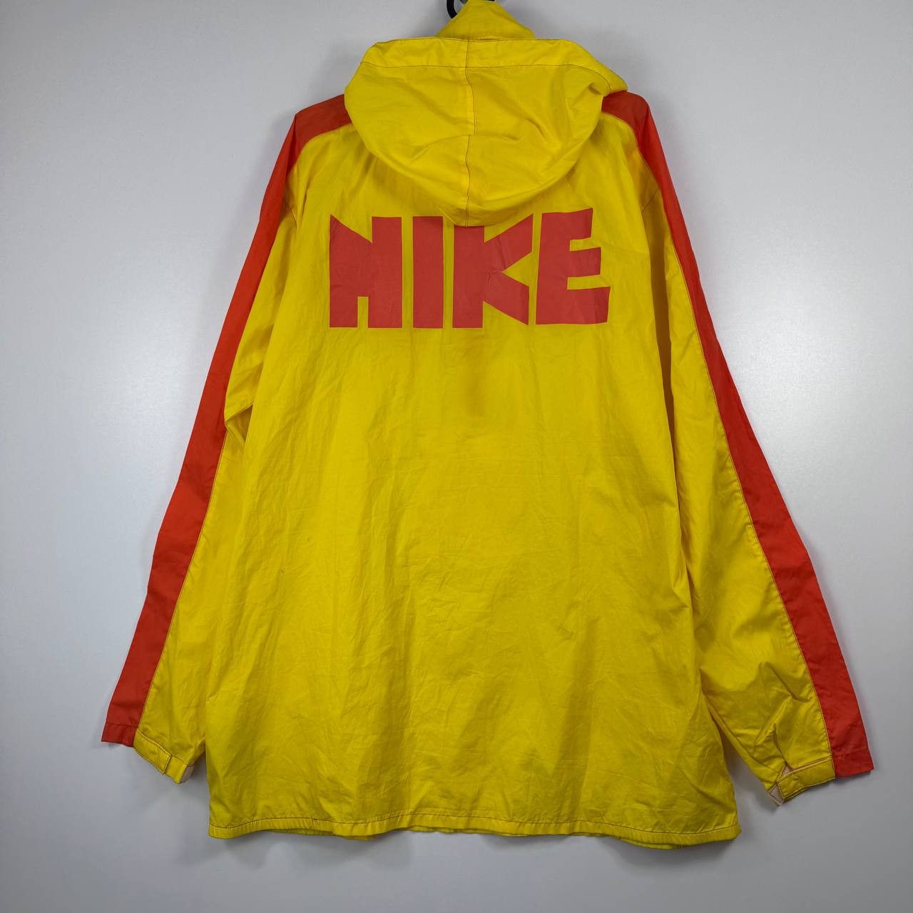 Nike Nike Vintage Windbreaker Anorak Jacket Mens Yellow XL Size US XL / EU 56 / 4 - 8 Thumbnail