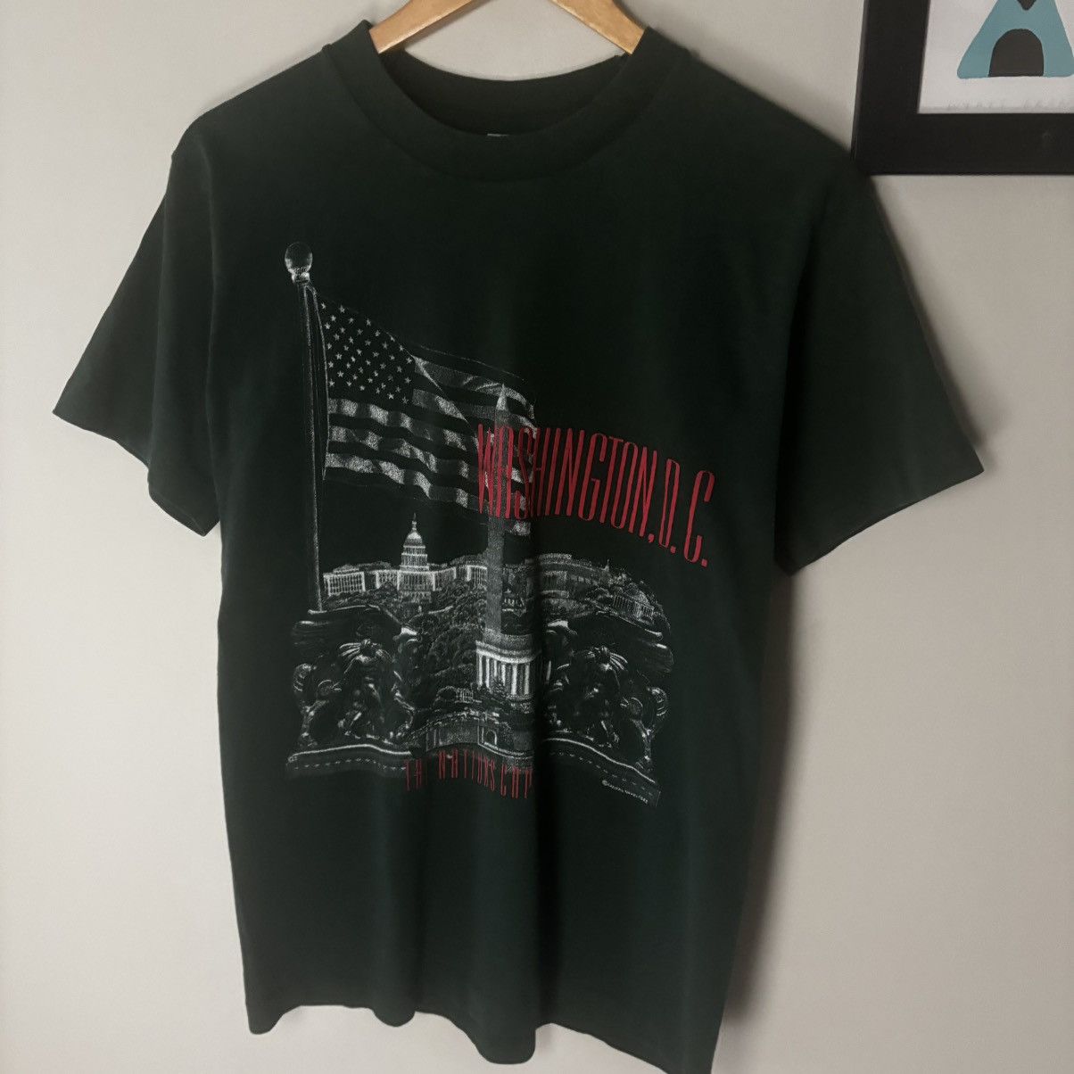 Vintage Vintage 1990s Washington DC Graphic T Shirt Size US M / EU 48-50 / 2 - 1 Thumbnail