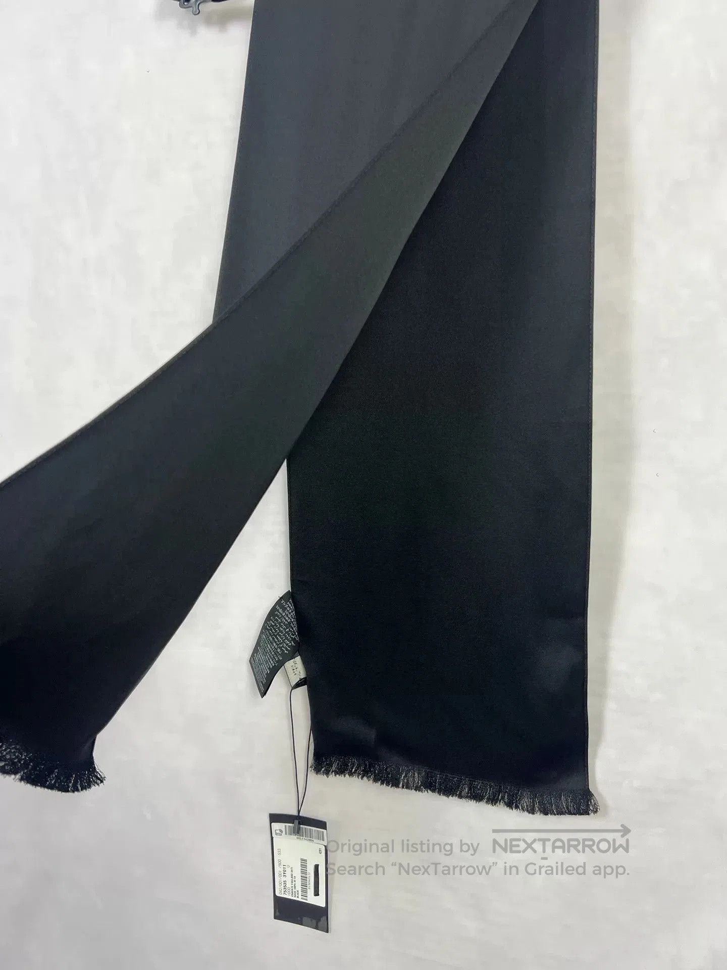 Saint Laurent Paris Saint Laurent Black Silk Bow Tie Scarf. Size ONE SIZE - 2 Thumbnail