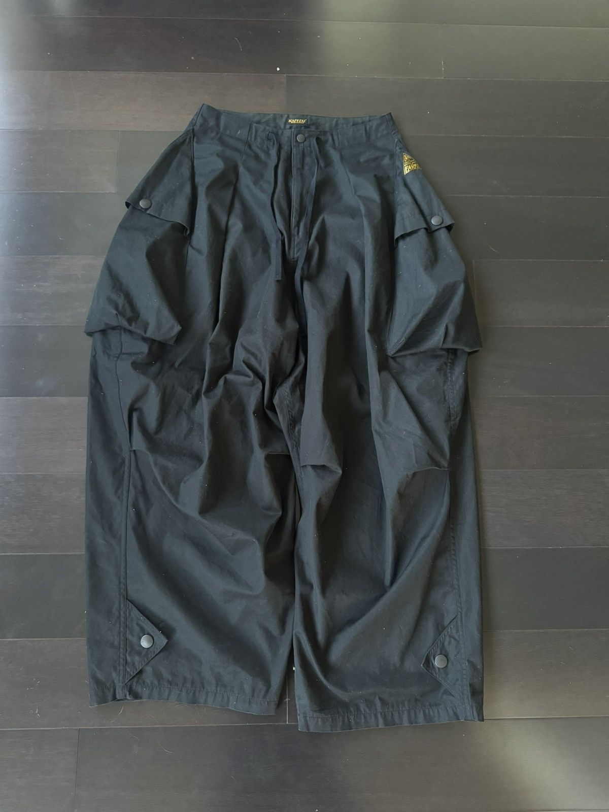 Kapital KAPITAL,Combed Gabardine Ao Dai Cargo Pants | Grailed