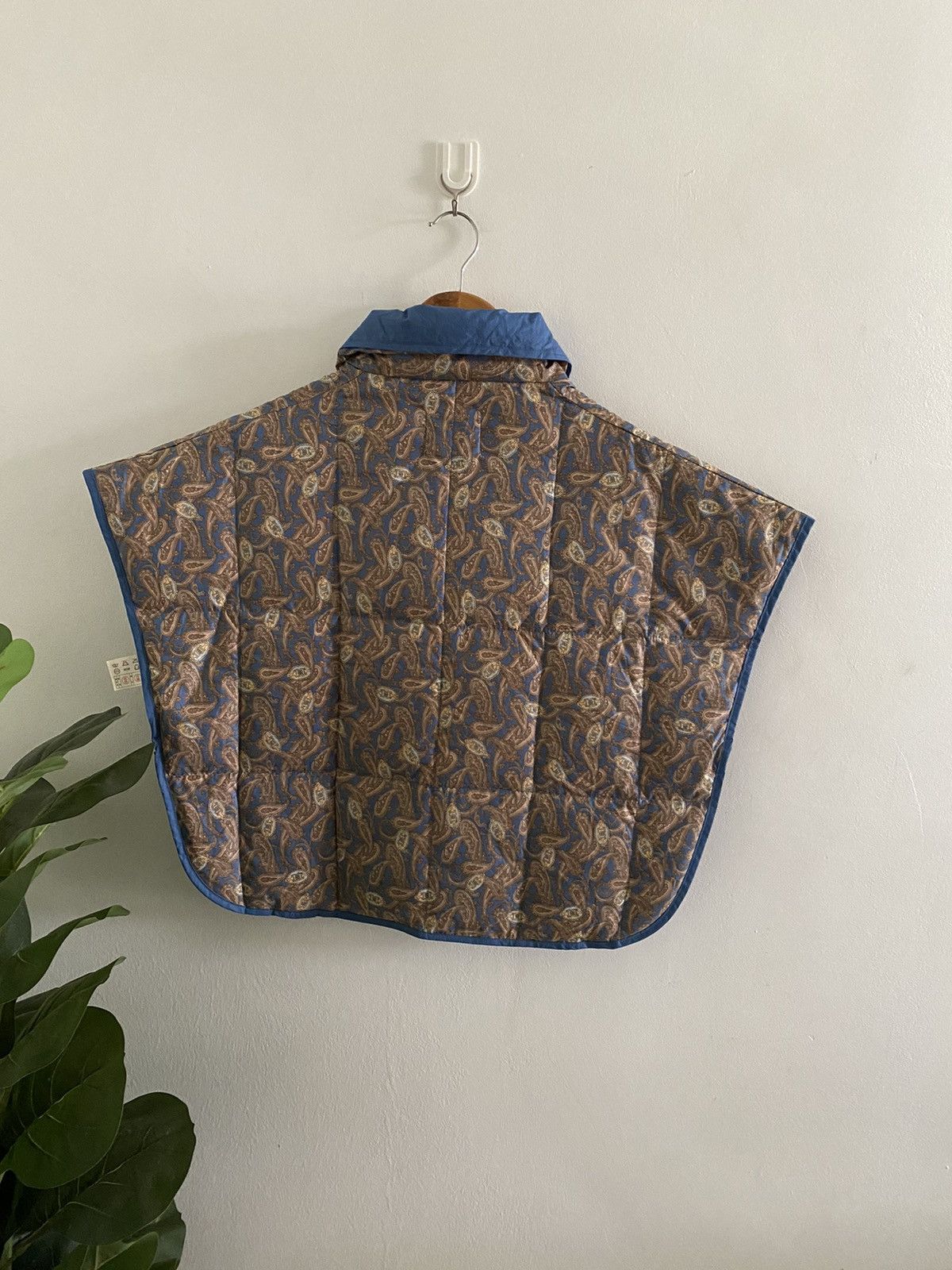 Celine Vintage CELINE Puffer Vest nice design Size US M / EU 48-50 / 2 - 4 Thumbnail