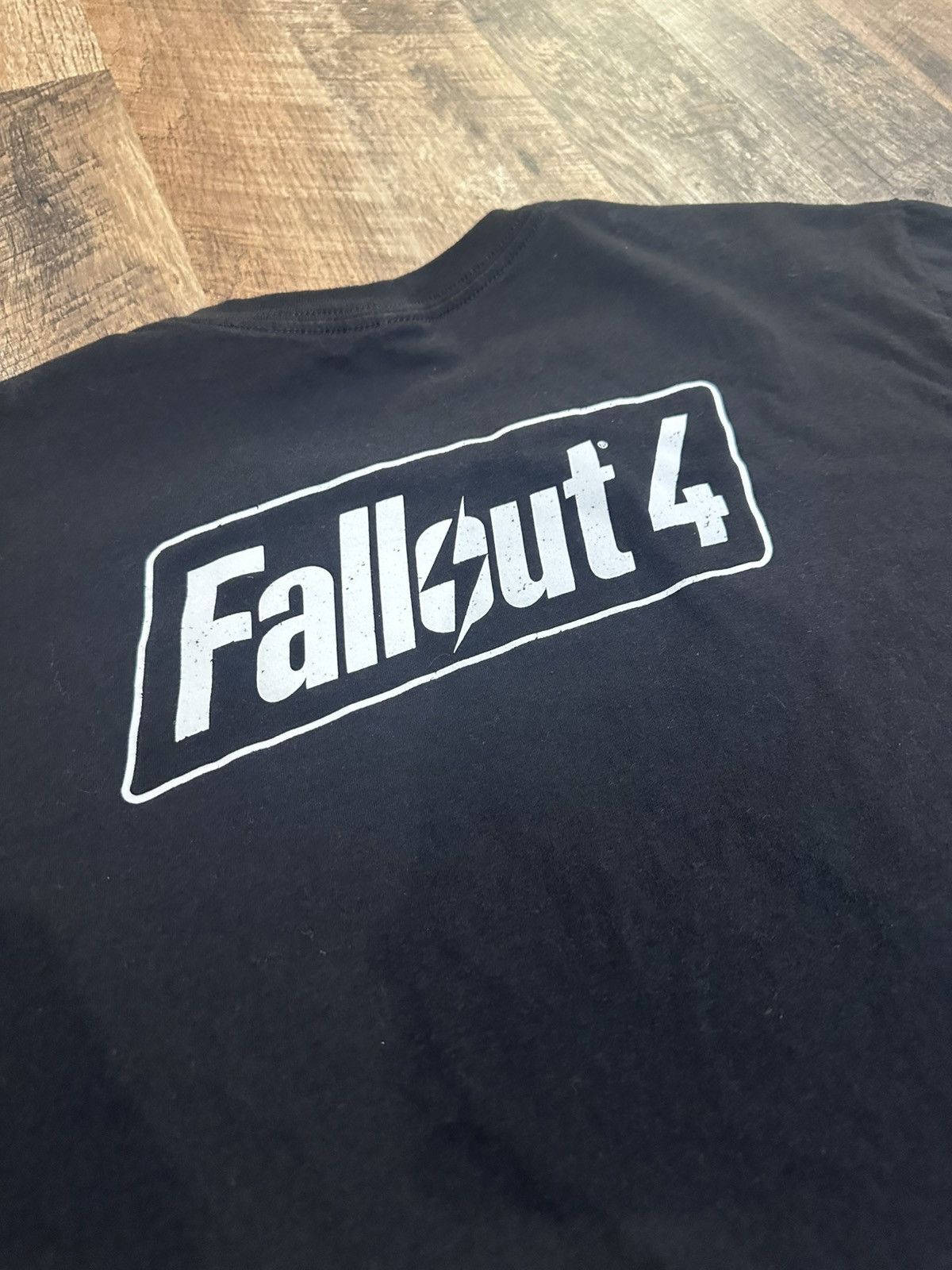 Other RARE 2015 Fallout 4 Welcome Home Promo Tee Bethesda Size XL Size US XL / EU 56 / 4 - 7 Thumbnail
