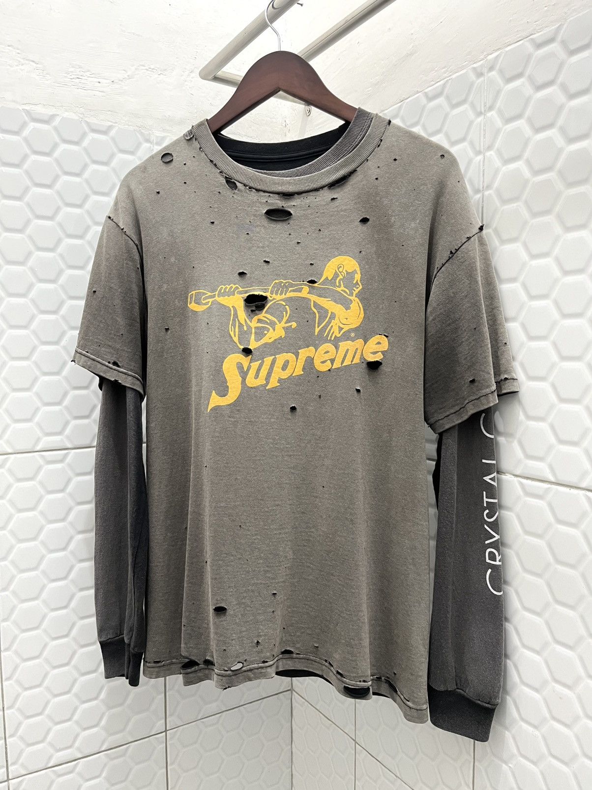Supreme Vintage Supreme Thrashed Tee Size US M / EU 48-50 / 2 - 3 Thumbnail