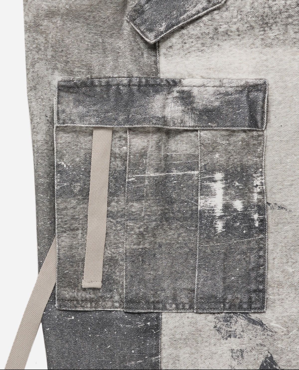 No Maintenance NO MAINTENANCE SIX POCKET BAGGY CARGO Size US 30 / EU 46 - 5 Thumbnail