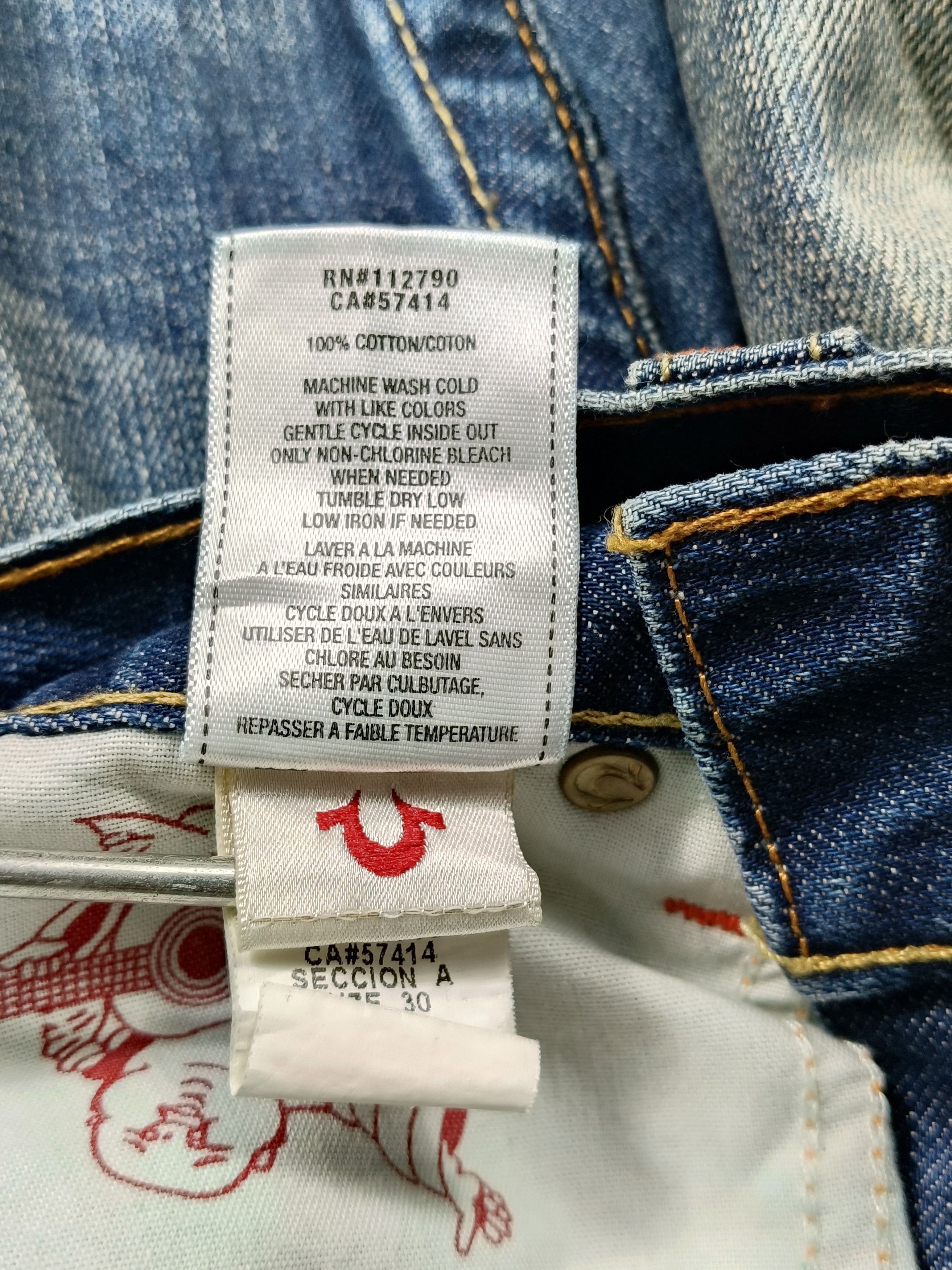 True Religion Low rise straight jeans size 32 Size US 32 / EU 48 - 10 Thumbnail