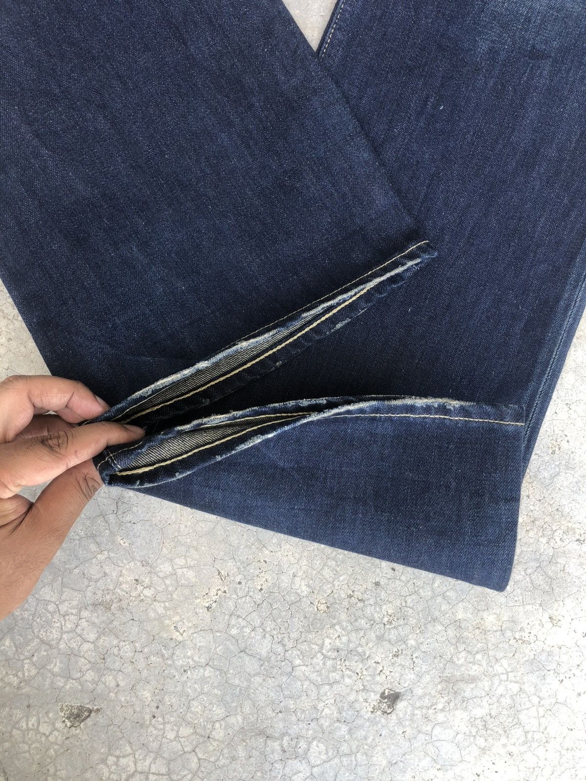 If Six Was Nine Levis 507 Flared Jeans Distressed Denim Size US 33 - 17 Thumbnail
