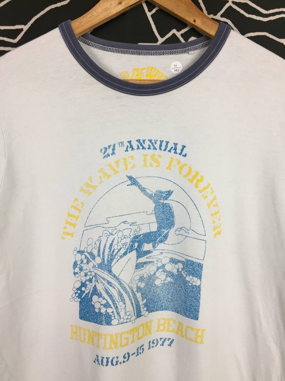Uniqlo Uniqlo The Wave Is Forever 27th Annual Retro Surf Ringer Tee Size US L / EU 52-54 / 3 - 3 Thumbnail