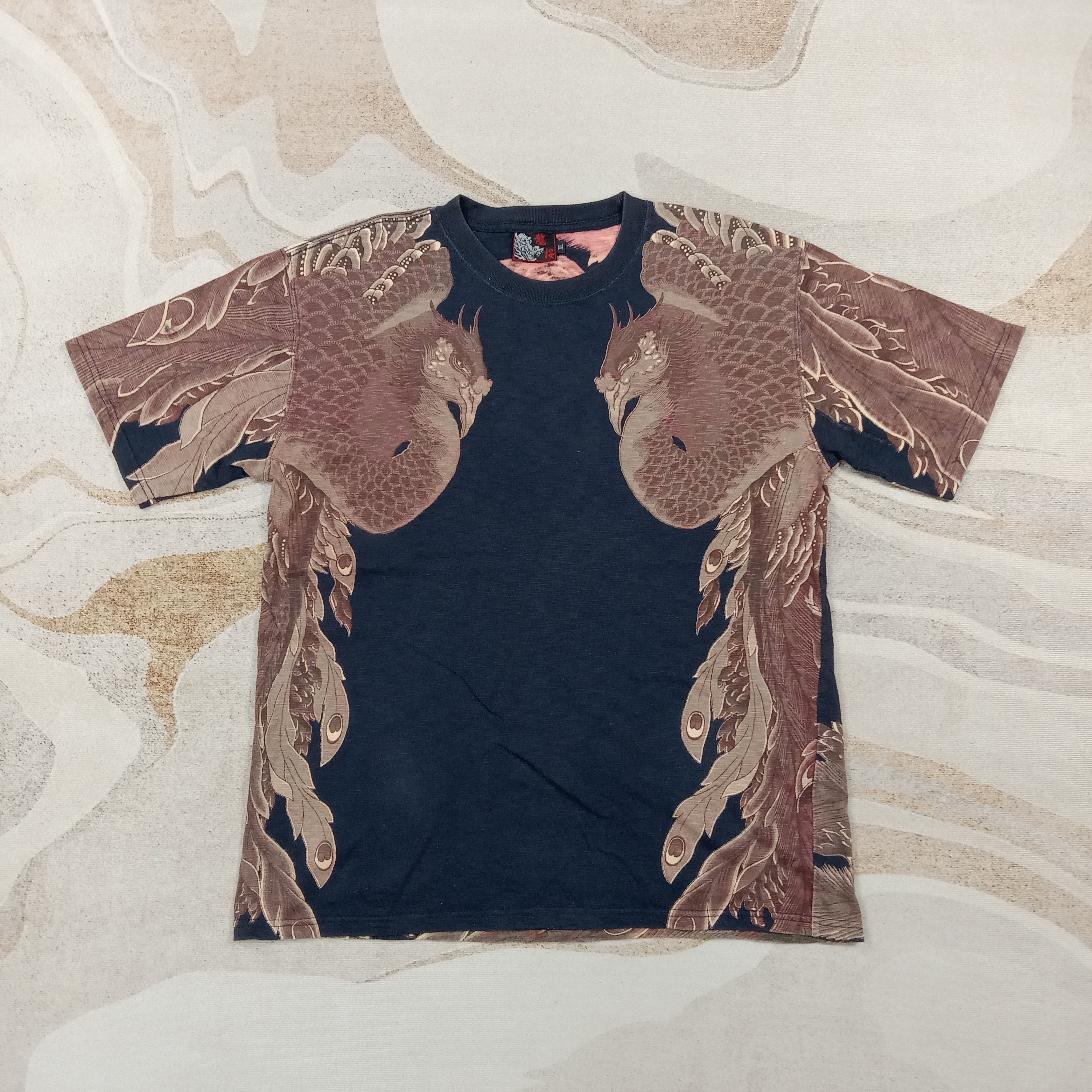 Japanese Brand RYUZAKURA Phoenix Design Sukajan Tshirt C276N25 Size US L / EU 52-54 / 3 - 1 Thumbnail