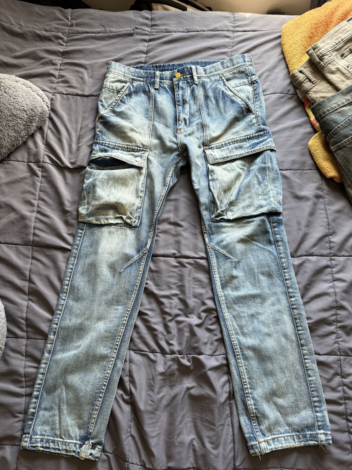 MNML Mnml blue cargo “Front Pocket” denim Size US 33 - 1 Thumbnail