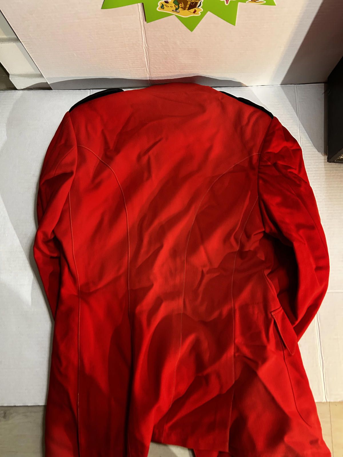 Other Authentic Vintage 1959 RCMP Red Serge Tunic with Provenance Size ONE SIZE - 8 Thumbnail