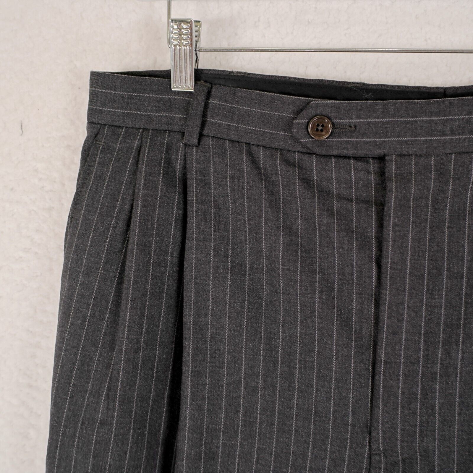 Brooks Brothers Brooks Brothers 346 Stretch Gray Wool Striped Pleated Cuffed Size 34R - 3 Thumbnail