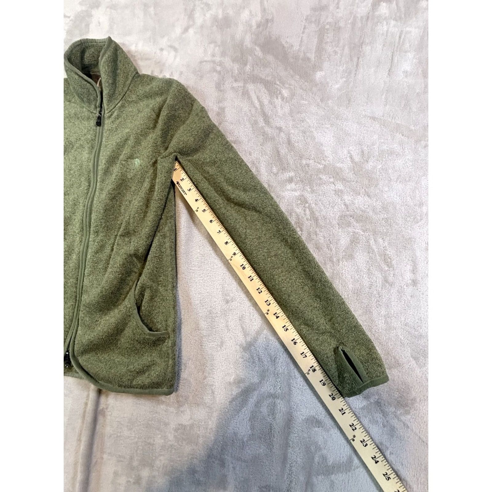 The North Face The North Face Green Women's Long Sleeve Fleece Jacket W/ Thumbholes, Size M Size M / US 6-8 / IT 42-44 - 6 Thumbnail