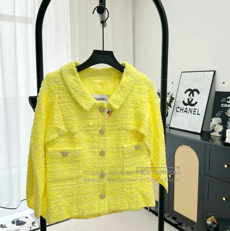 Chanel Chanel Yellow Tweed Short Sleeve Cardigan . Size S / US 4 / IT 40 - 7 Thumbnail