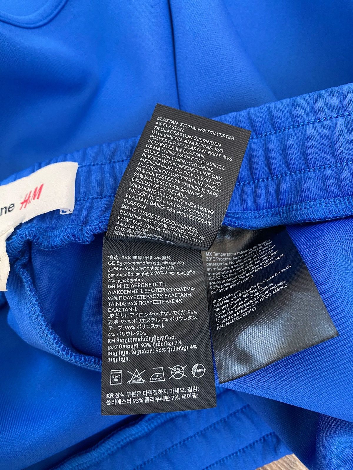 H&M New Rabanne x H&M Unisex Appliqued Track Shorts Size US 34 / EU 50 - 17 Thumbnail