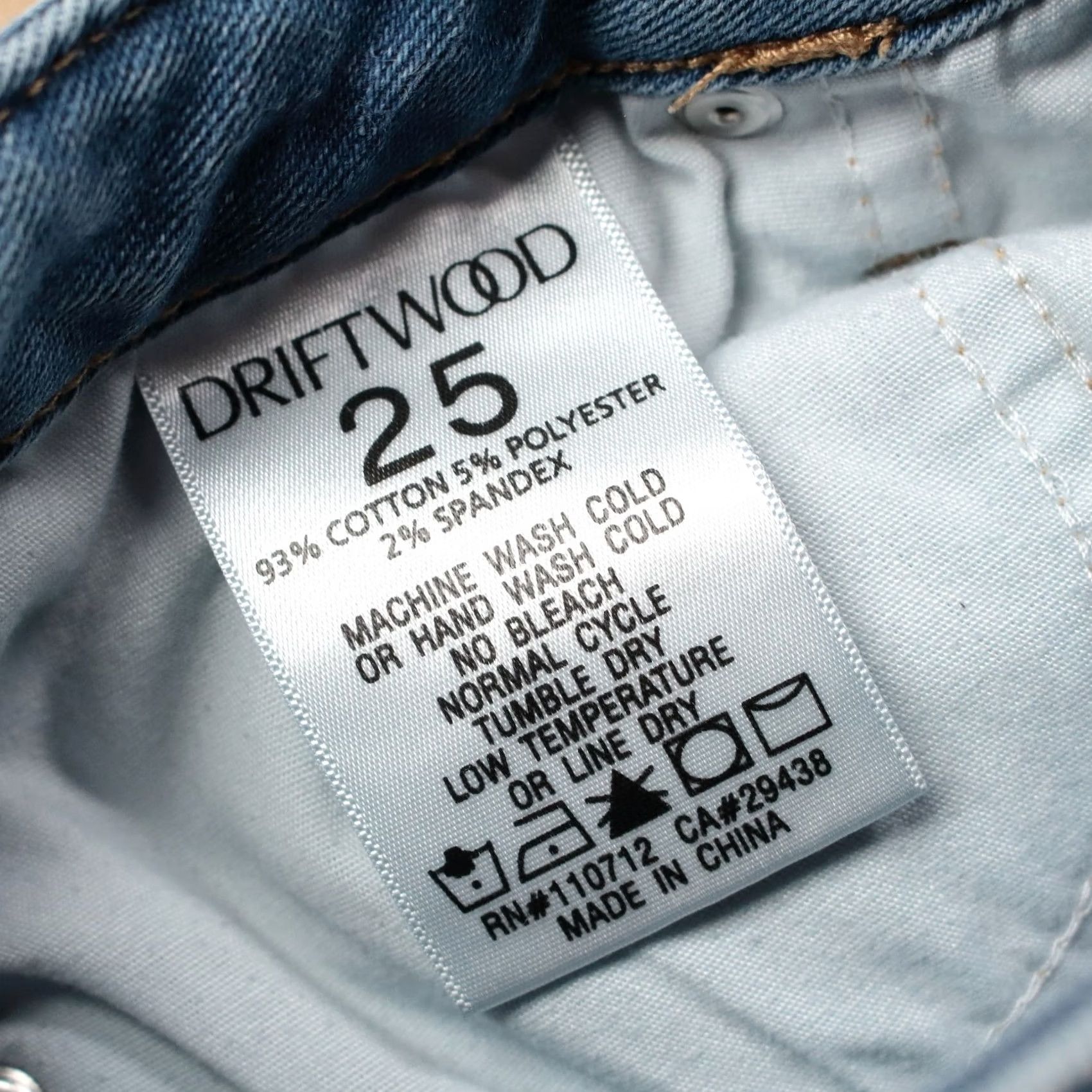 Vintage Driftwood Jeans Womens Size 25 Capri Colette Embroidered