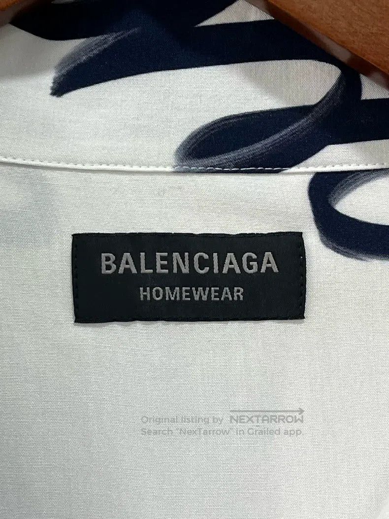 Balenciaga Balenciaga Black and white letter logo shirt Size US S / EU 44-46 / 1 - 4 Thumbnail