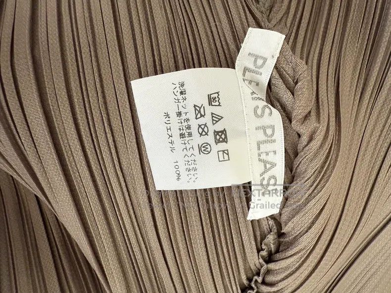 Issey Miyake Issey Miyake Disc Top Size L / US 10 / IT 46 - 3 Thumbnail
