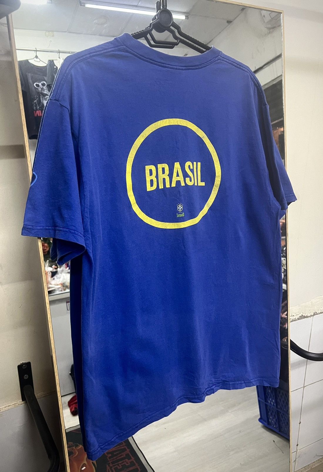 Nike Nike Vintage 90s Team Brazil - Brazil Futebol Size US M / EU 48-50 / 2 - 3 Thumbnail