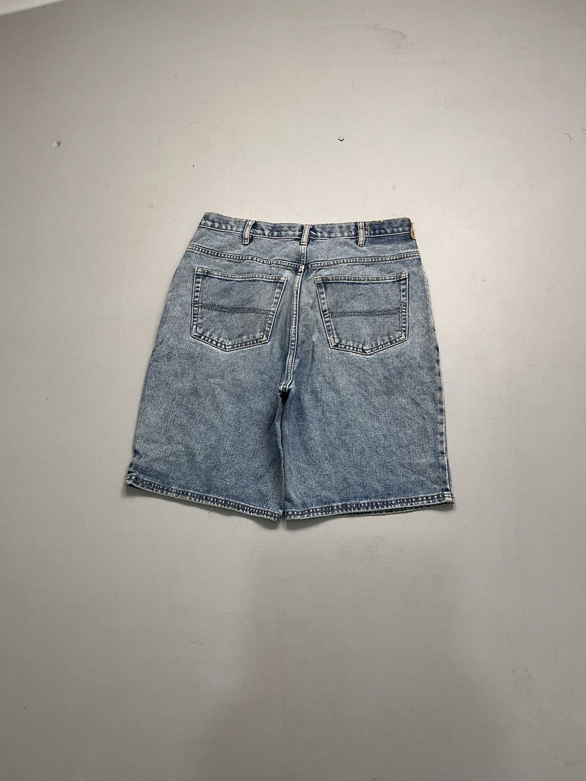 Designer Vintage BUM dusty short Size US 34 / EU 50 - 2 Thumbnail