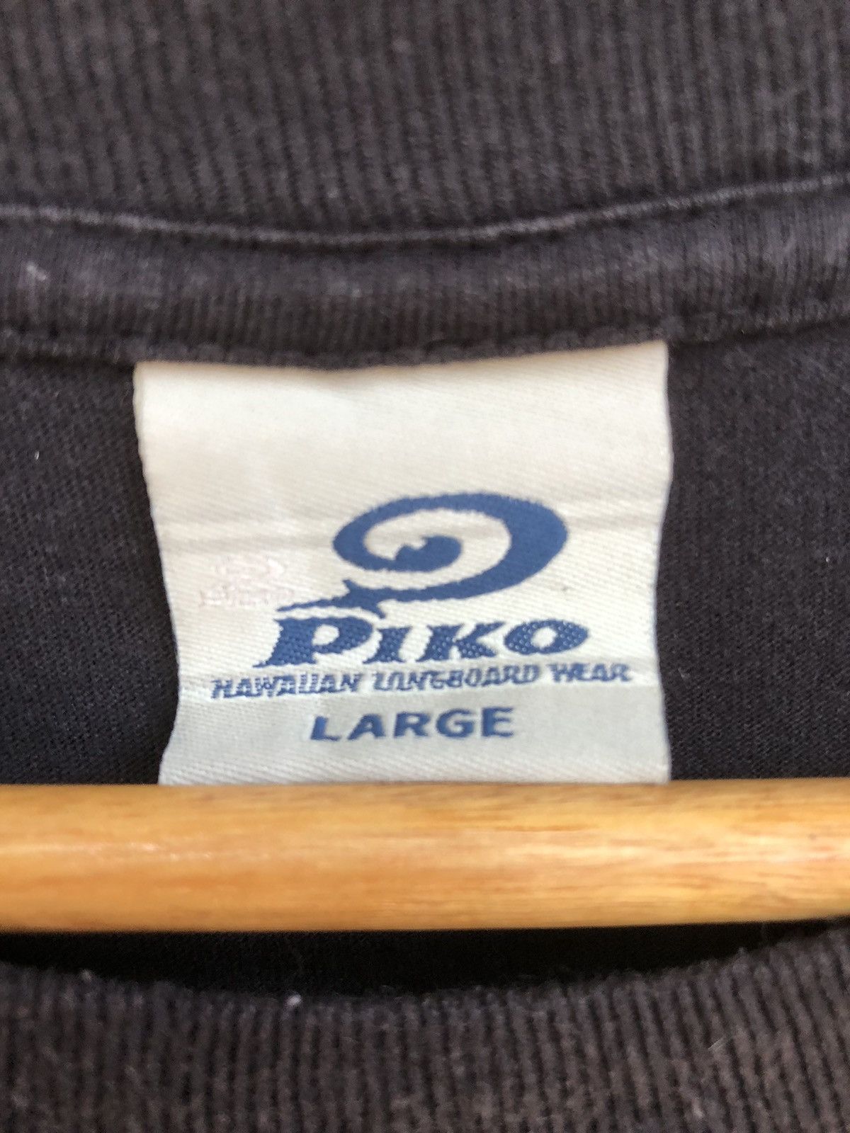 Vintage × Volcom Vintage Hawaiian Piko Surfwear Glitter Backhit Tee Size US L / EU 52-54 / 3 - 13 Thumbnail