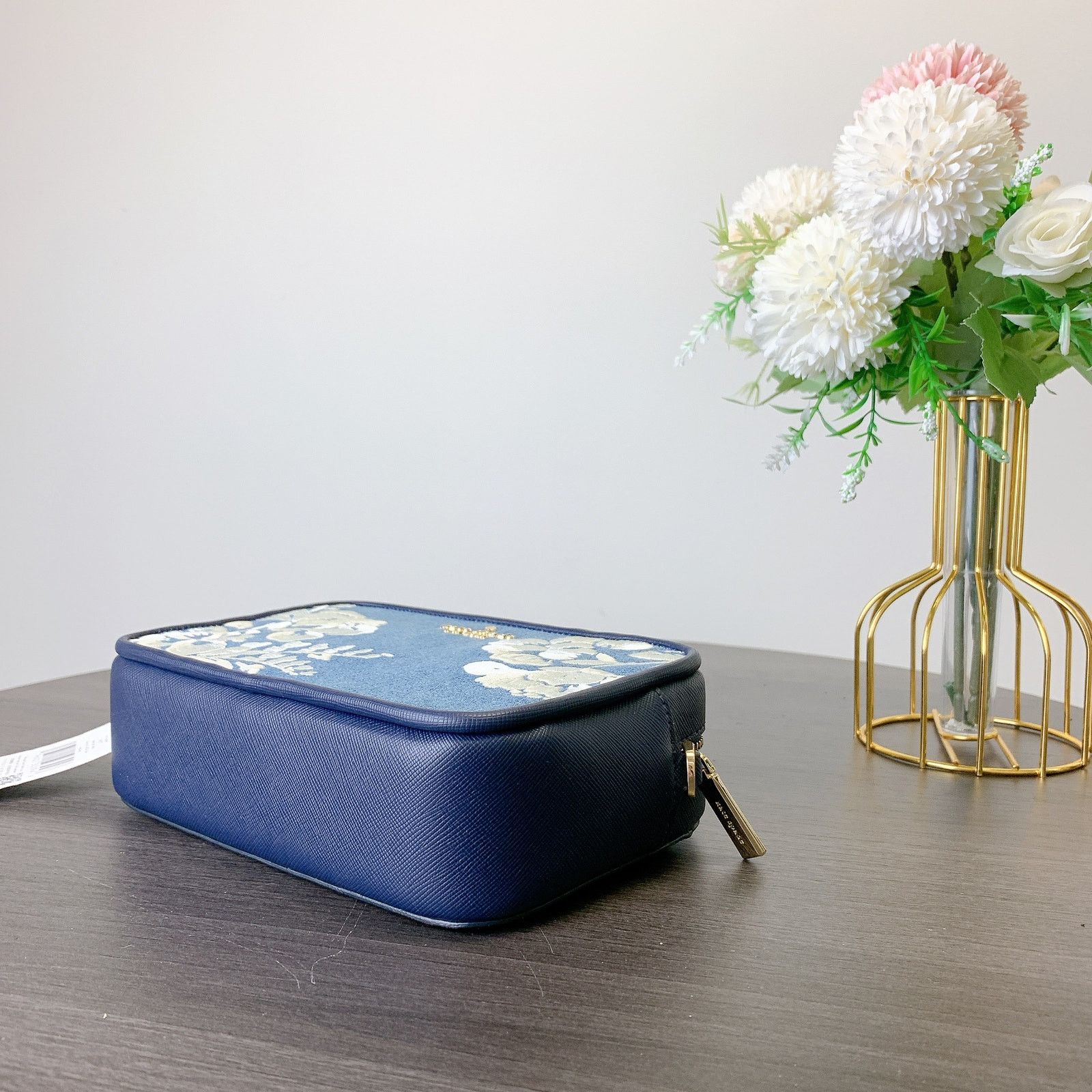 Kate Spade kate spade KH777 Madison Vase Floral Mini Camera Bag Blue Size ONE SIZE - 4 Thumbnail