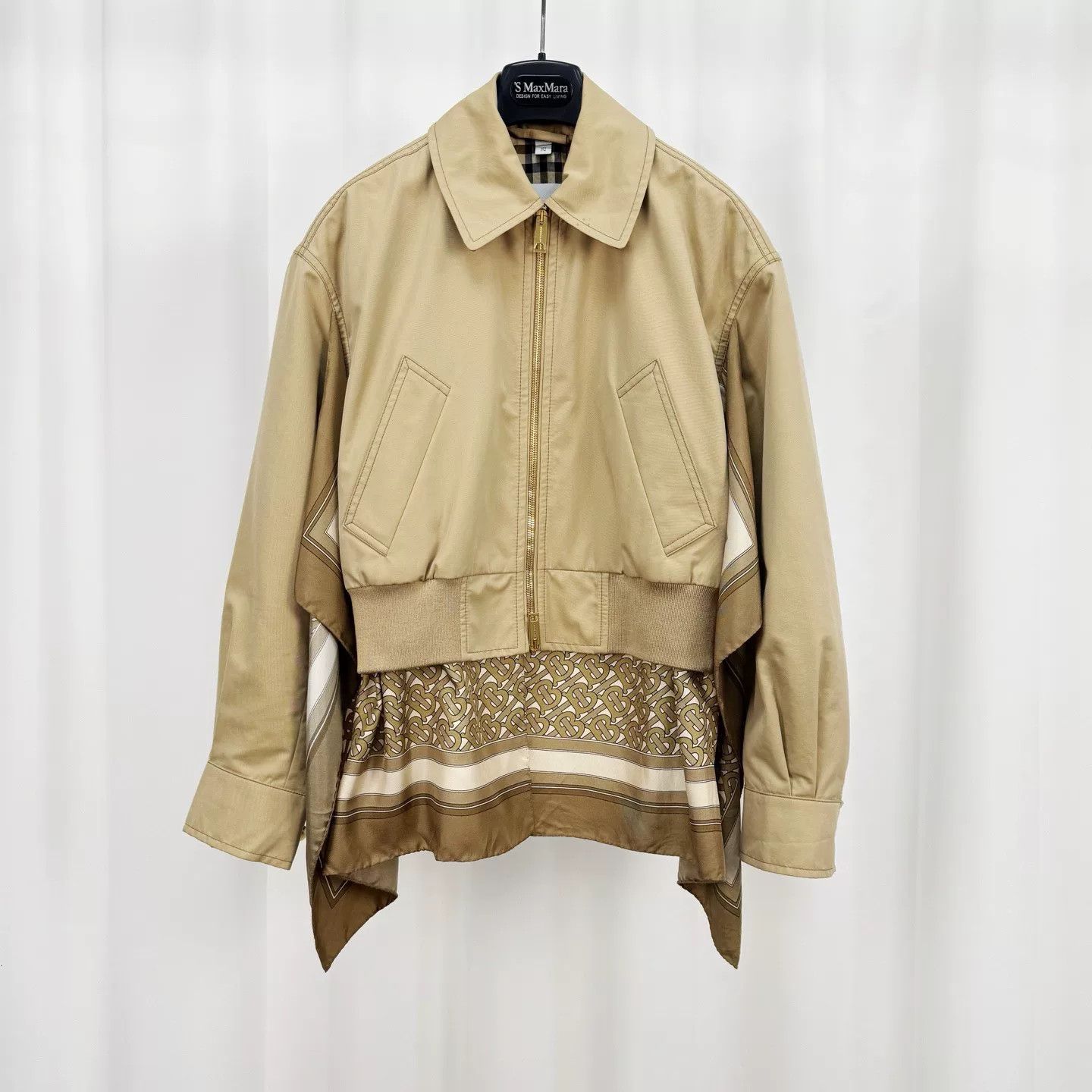 Burberry Burberry Silk Panel Check Lining Jacket Size M / US 6-8 / IT 42-44 - 1 Thumbnail