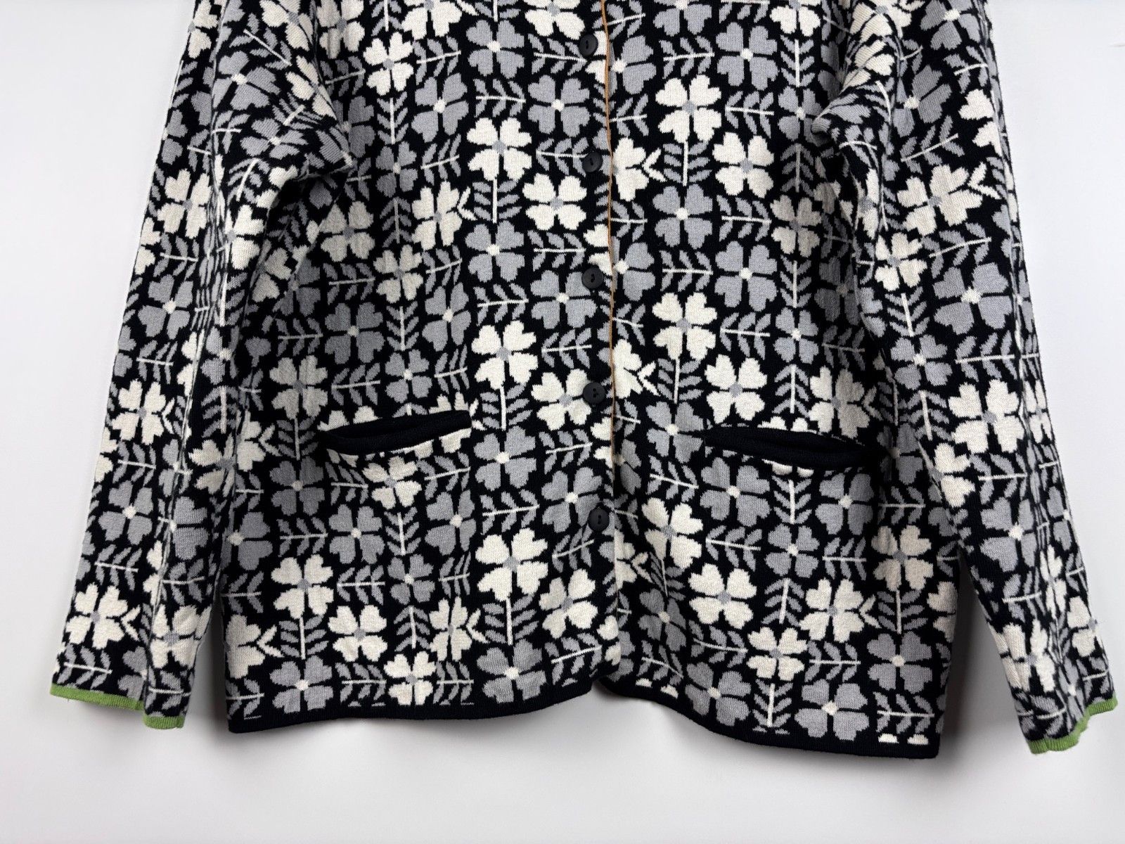 Gudrun Sjoden Gudrun Sjoden Floral Cardigan Organic Cotton Black White XL Size XL / US 12-14 / IT 48-50 - 3 Thumbnail