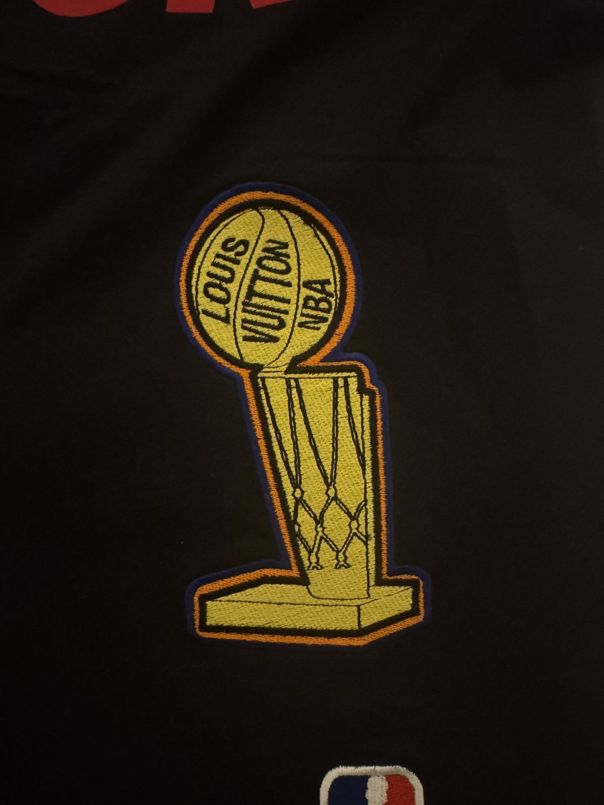 Louis Vuitton × NBA LOUIS VUITTON x NBA PRINT & EMB MULTI LOGO T - SMALL Size US S / EU 44-46 / 1 - 6 Thumbnail