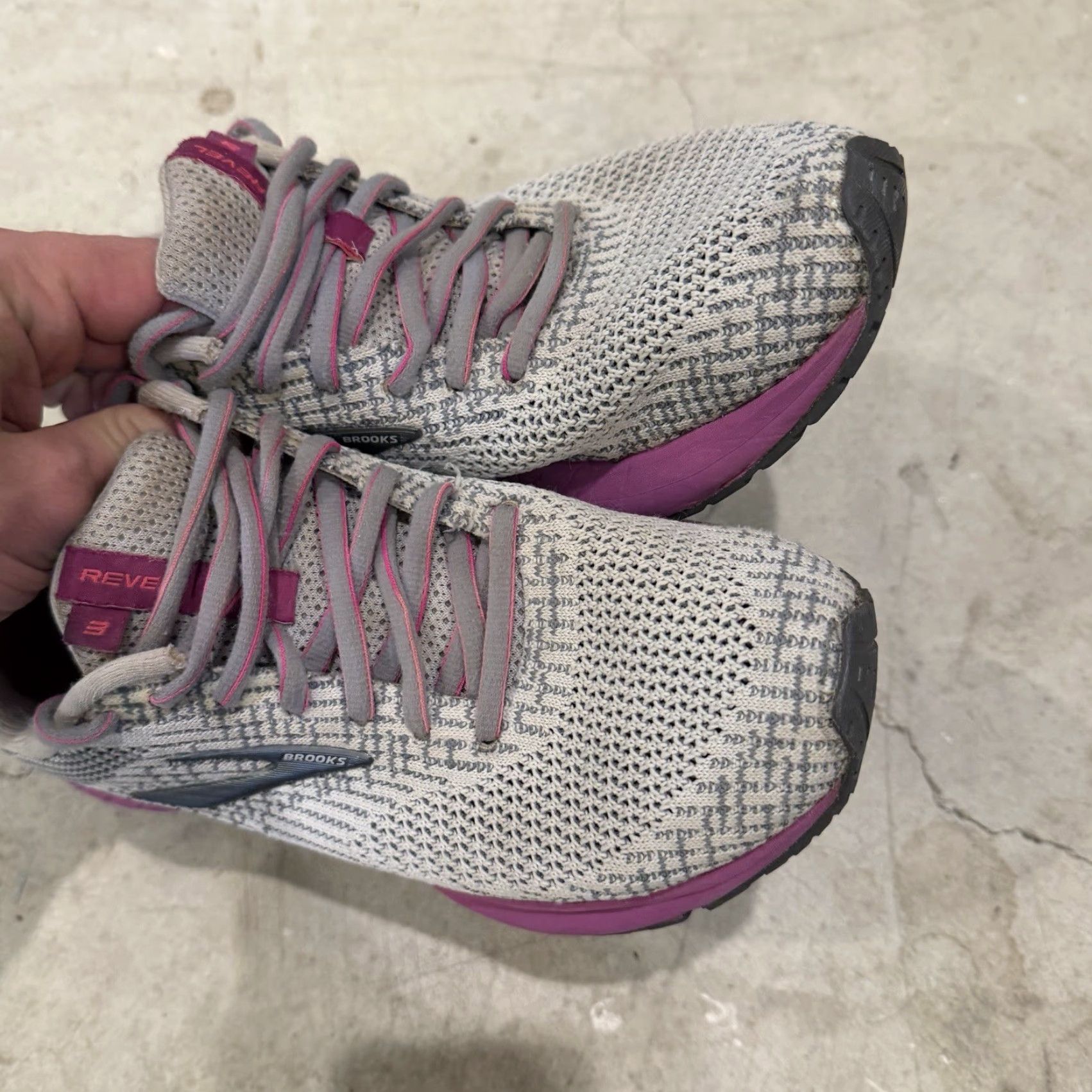 Brooks Brooks Revel Athletic Sneakers Womens Size 8 Gray Purple Running 1203021B034 Low Top Shoes Logo Modern Sportwear Sneakers Women Size US 6 / IT 36 - 5 Thumbnail