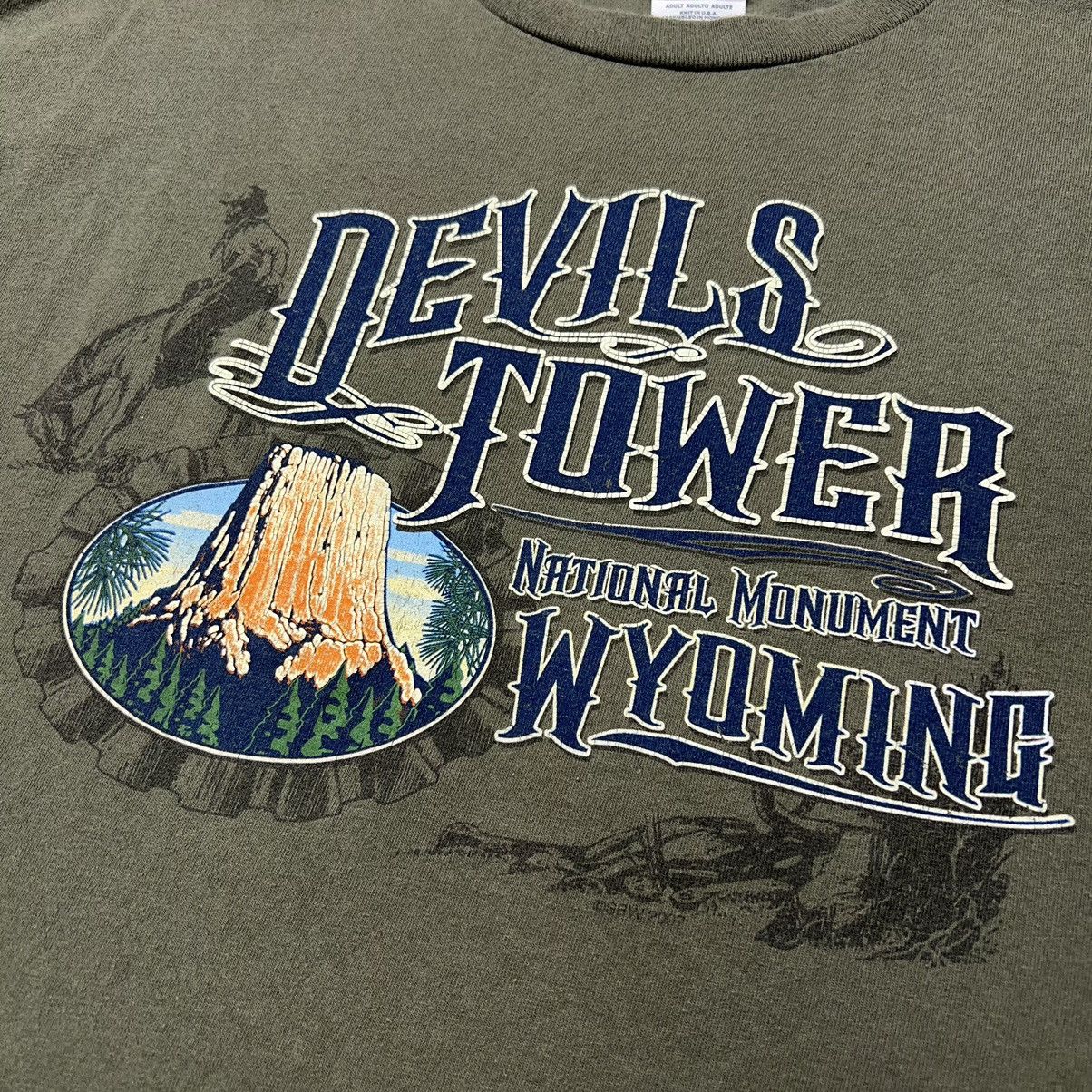 Delta Devils Tower Wyoming Tee Shirt Green National Monument Park Size US XL / EU 56 / 4 - 3 Thumbnail