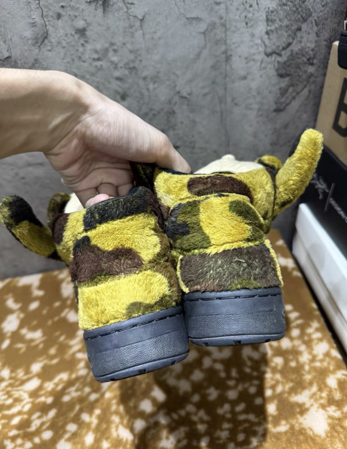 Adidas Adidas x Jeremy Scott Wings Bear K37 Size US 8 / IT 38 - 4 Thumbnail