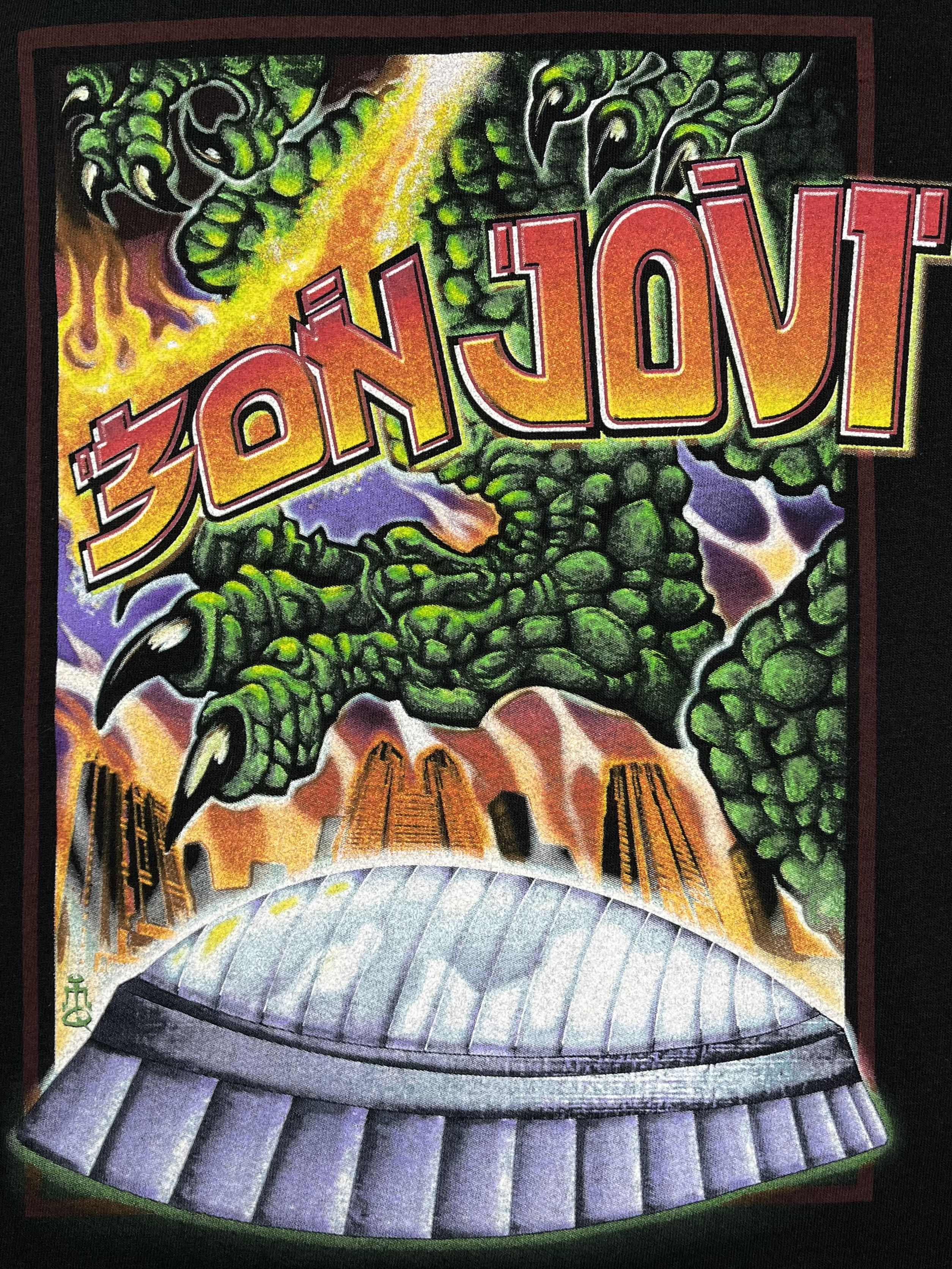 Band Tees Vintage Bon Jovi Japan Crash Rare Tour T Shirt 2000’s Size US M / EU 48-50 / 2 - 7 Thumbnail