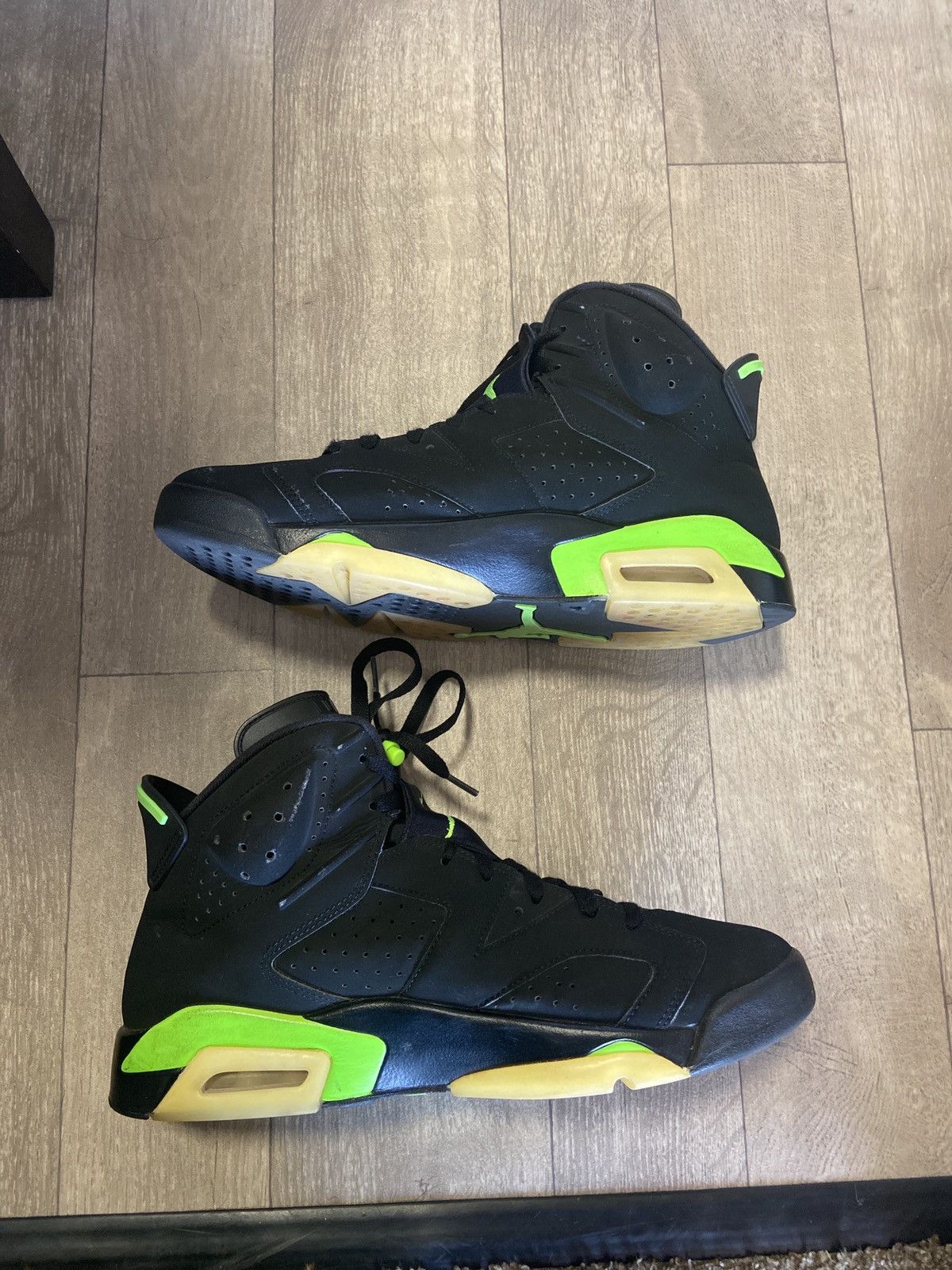 Jordan Brand Jordan 6 Size US 11.5 / EU 44-45 - 1 Thumbnail