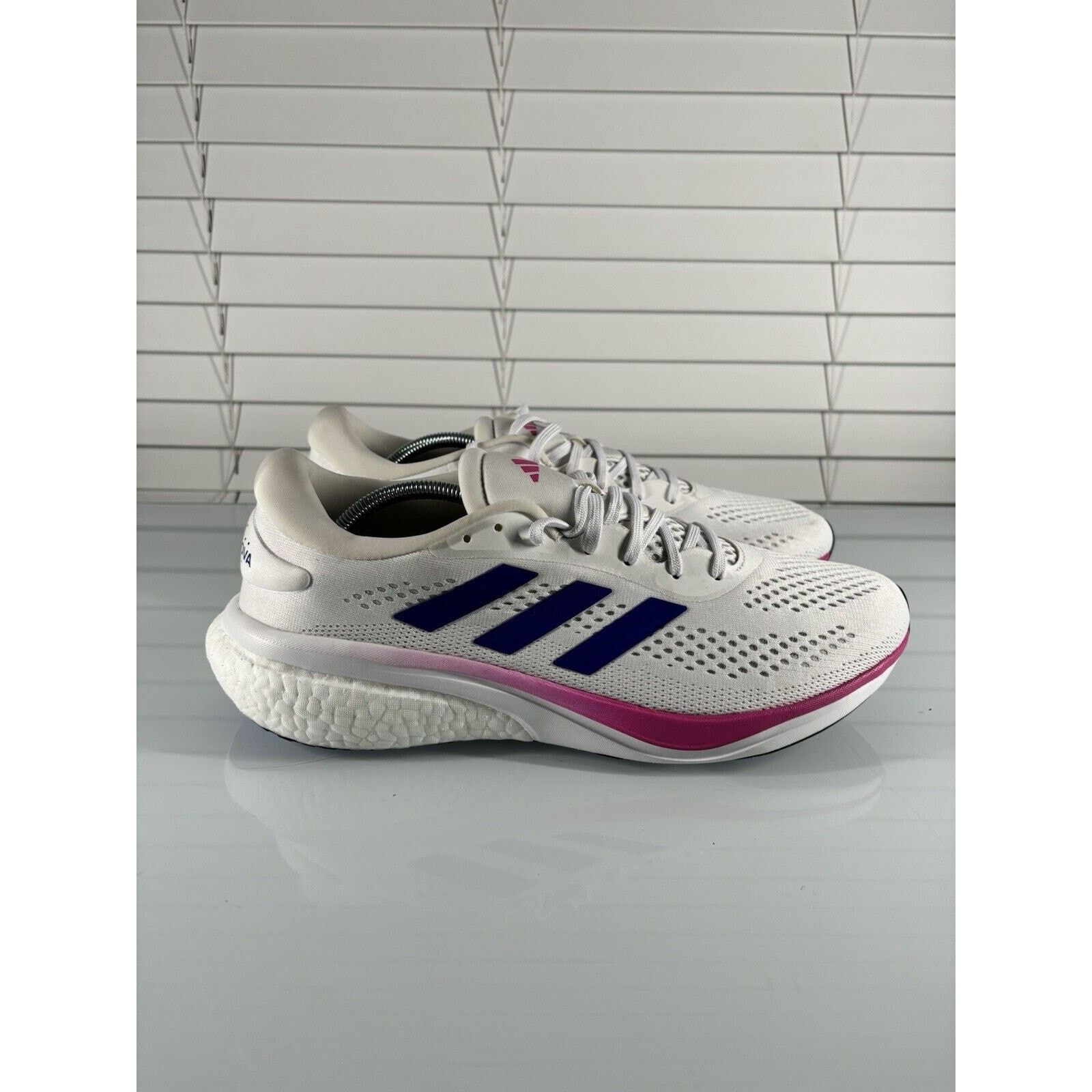 Adidas Adidas Men’s Supernova 2 HQ9939 White/Blue/Pink Size 13 Size US 12.5 / EU 45-46 - 3 Thumbnail