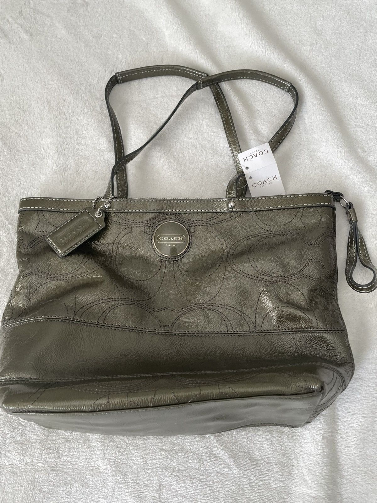 Coach Coach Patent Leather Bag Size ONE SIZE - 1 Thumbnail