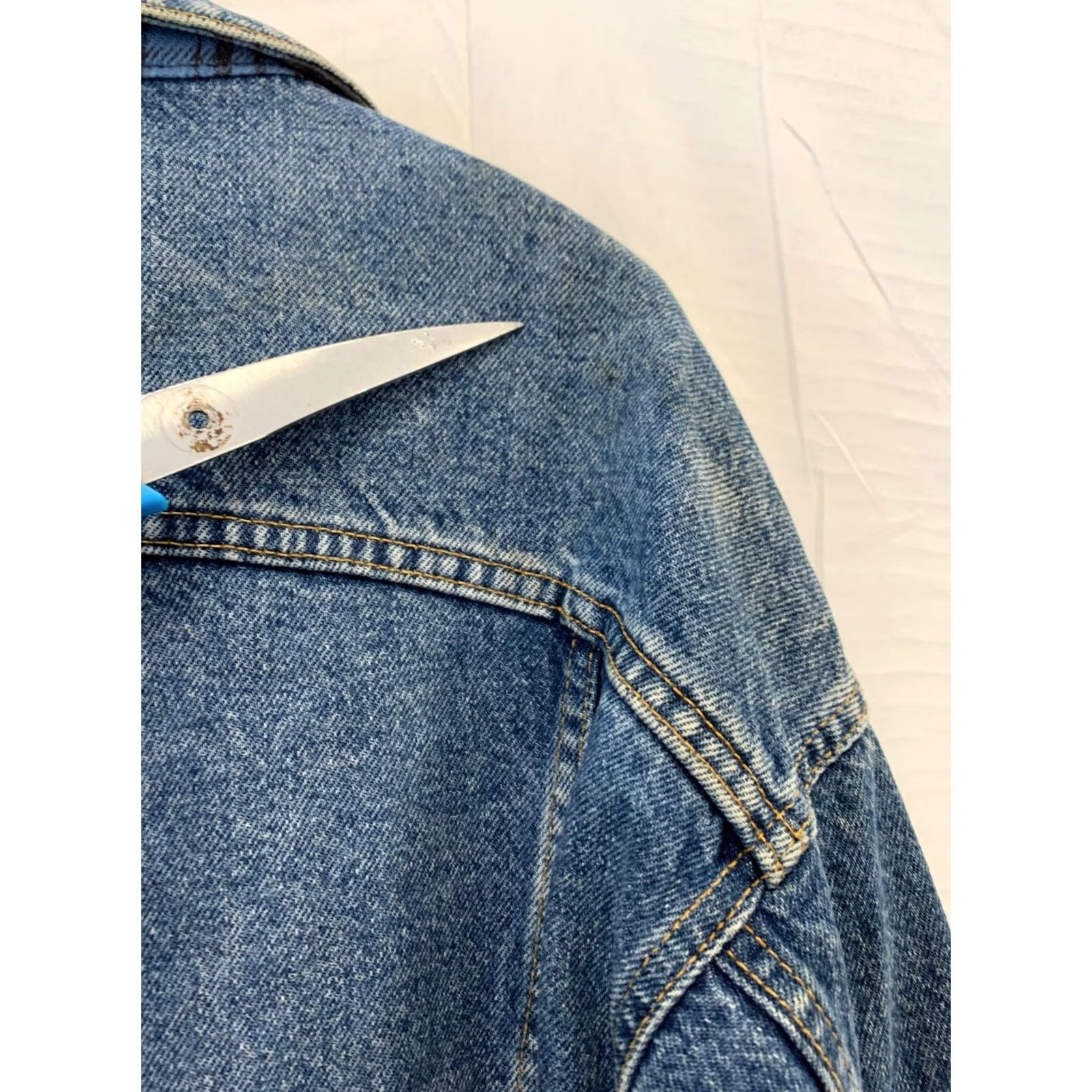 Levi's VINTAGE Levi’s Trucker Jacket Denim 70417 90s Flannel Lined Made in USA Blue M Mens Jacket Size US M / EU 48-50 / 2 - 6 Thumbnail