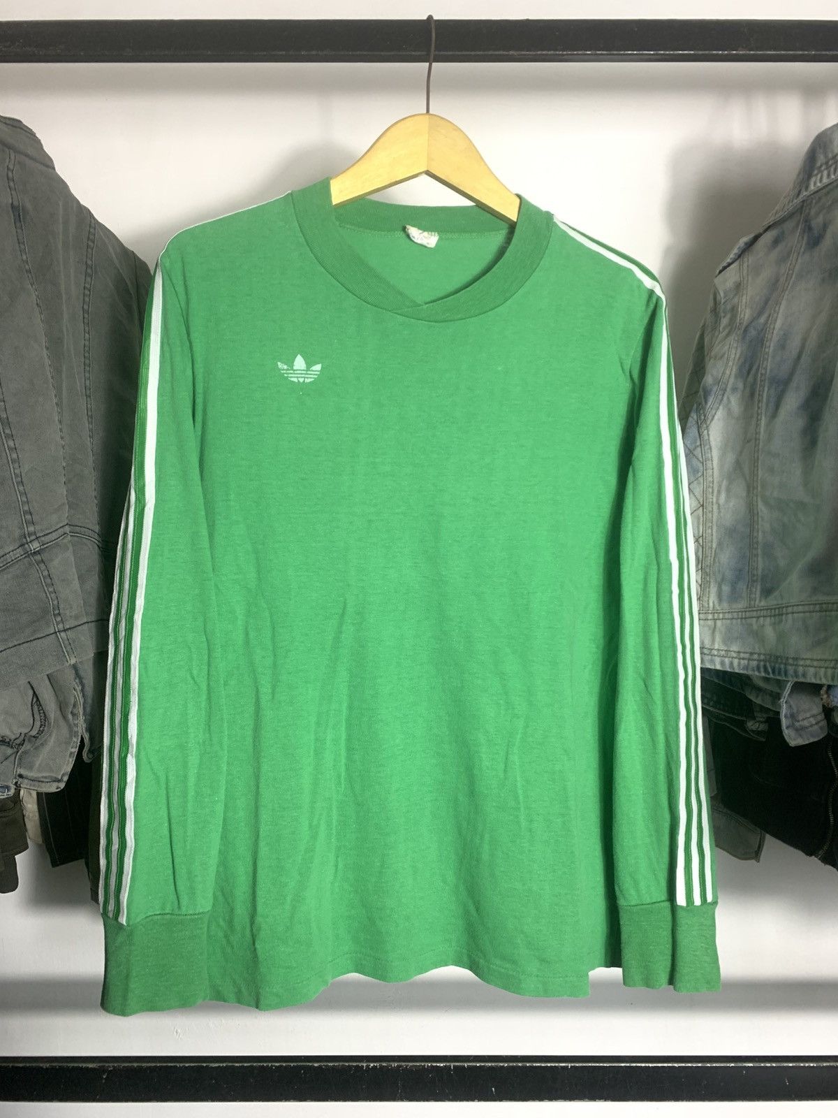 Adidas Vintage Adidas 80s Rare Colours style Size US M / EU 48-50 / 2 - 1 Thumbnail