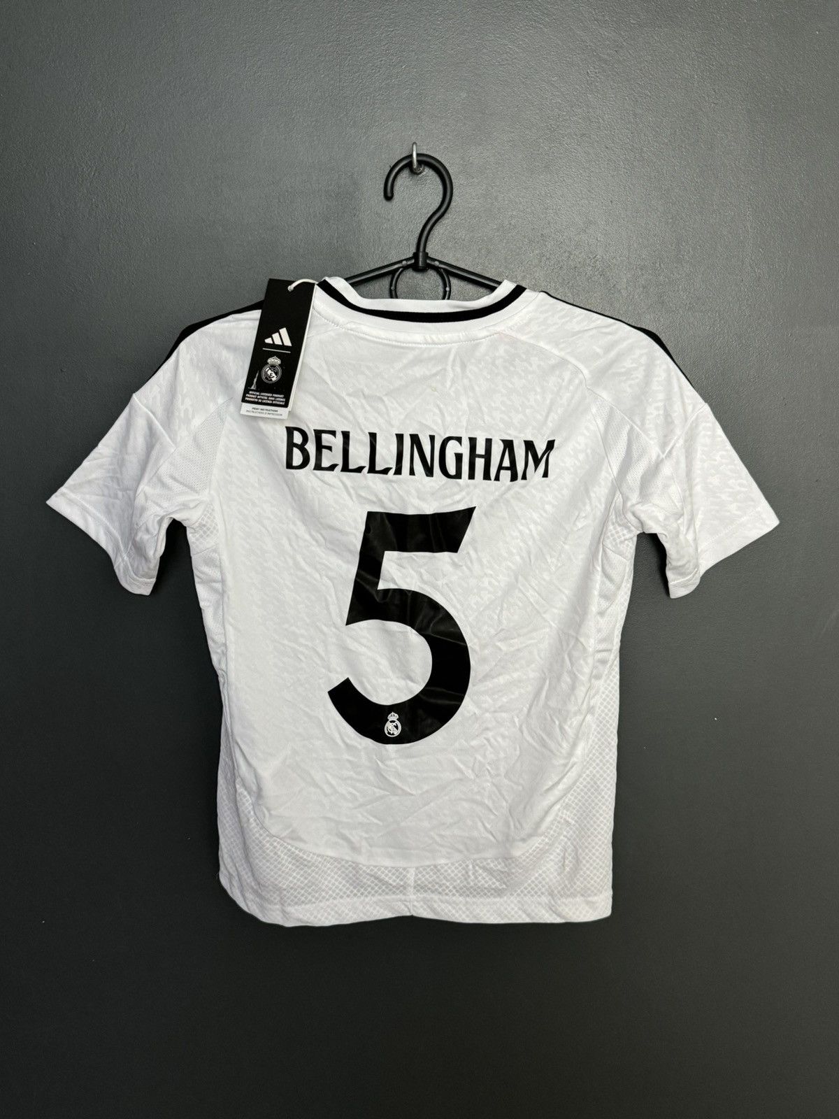 Adidas KIDS New Real Madrid 24/25 Home Bellingham Football Jersey Size US XS / EU 42 / 0 - 1 Thumbnail