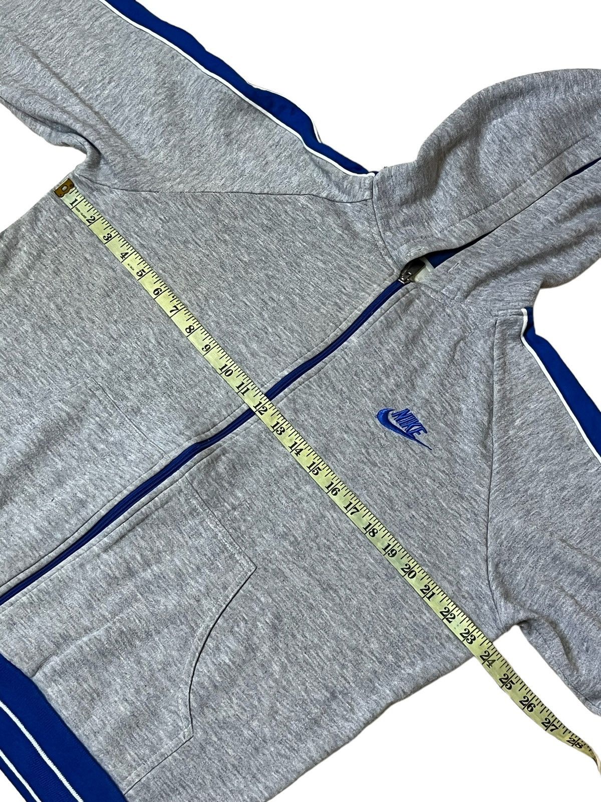 Nike RARE🔥VINTAGE 90s NIKE BLUE TAG ZIPPER HOODIES Size US L / EU 52-54 / 3 - 6 Thumbnail